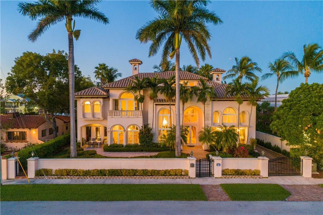 RIO VISTA ISLES - Residential