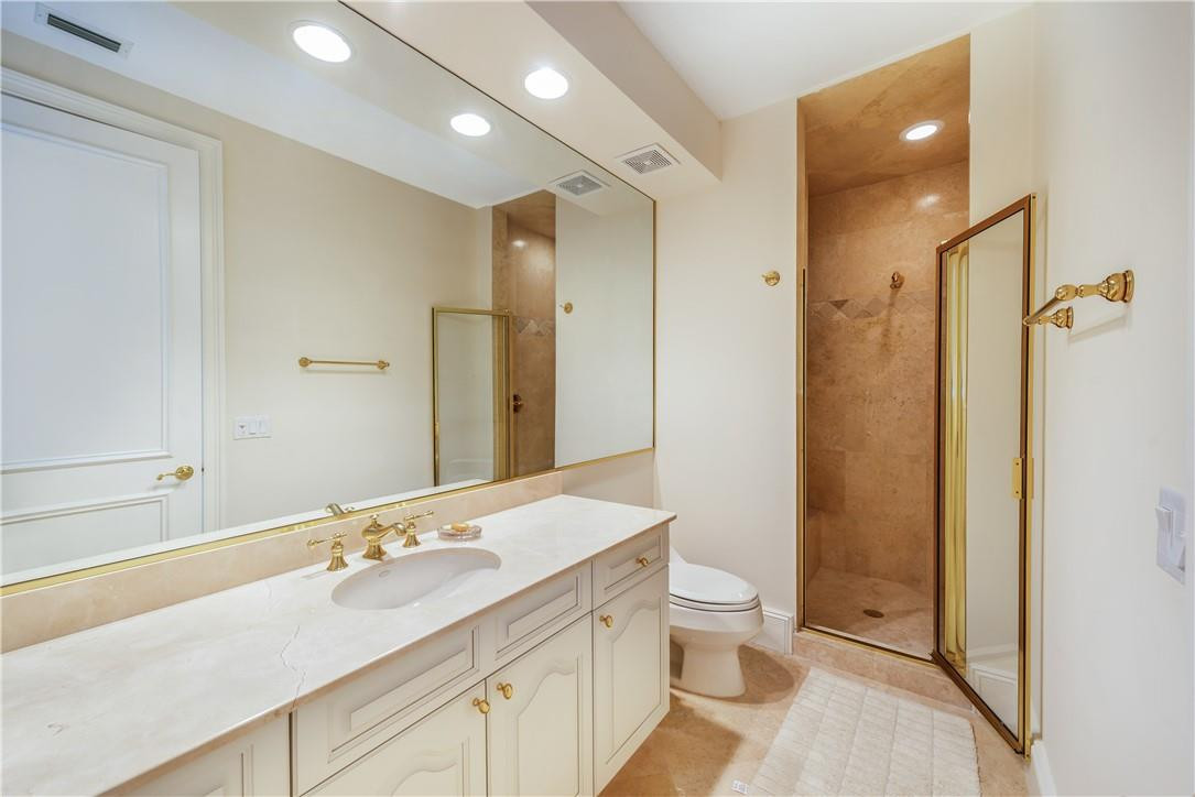 RIO VISTA ISLES - Residential