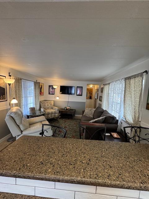 WHISPERING CREEK - Residential Lease