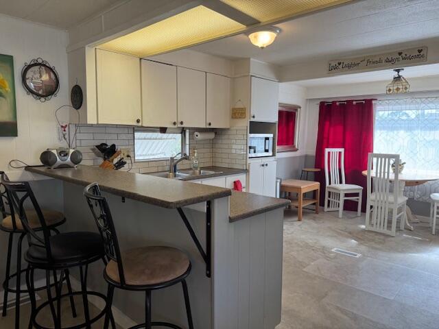 WHISPERING CREEK - Residential Lease