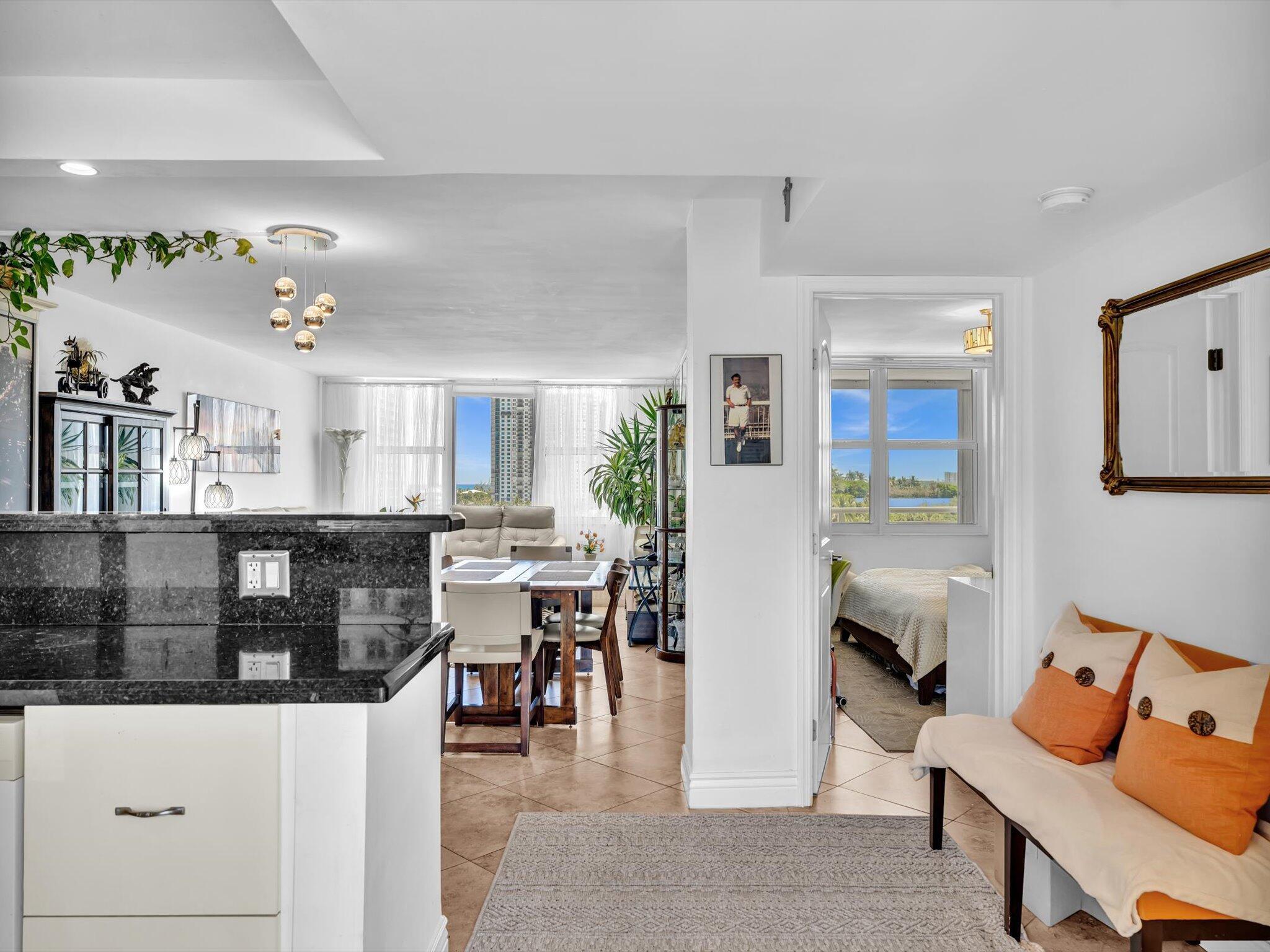 201 N Ocean Boulevard 802