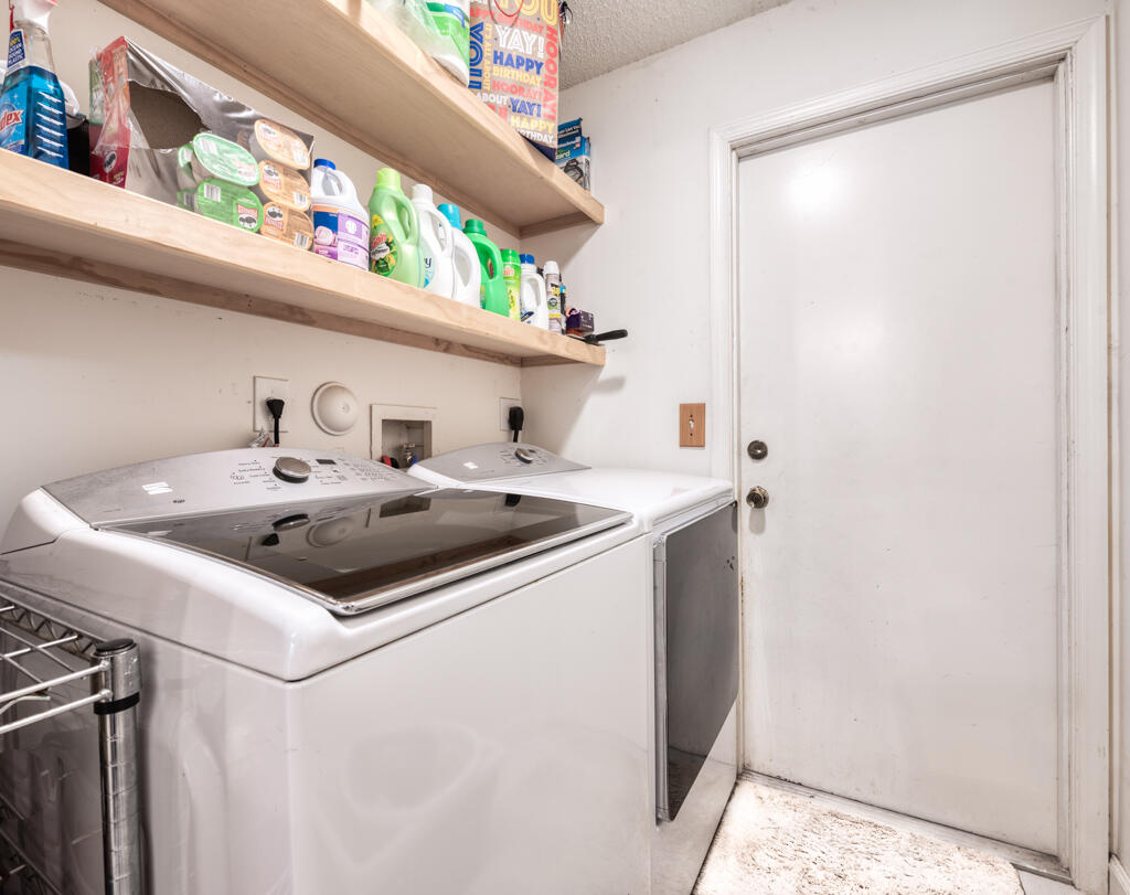 Acreage & Unrec - Residential