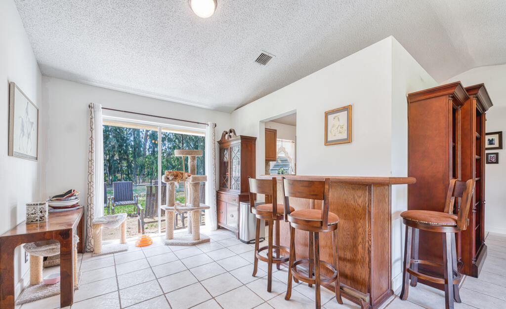 Acreage & Unrec - Residential