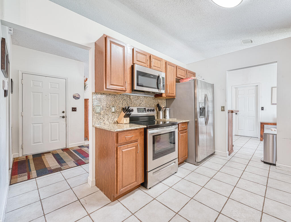 Acreage & Unrec - Residential