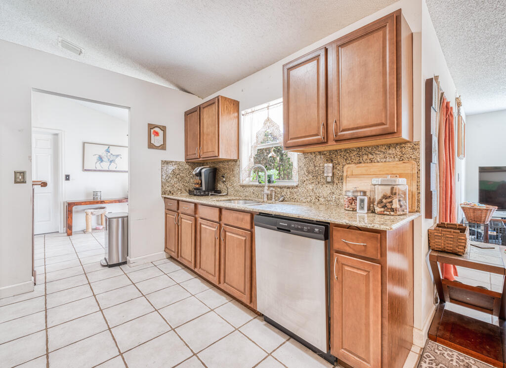 Acreage & Unrec - Residential