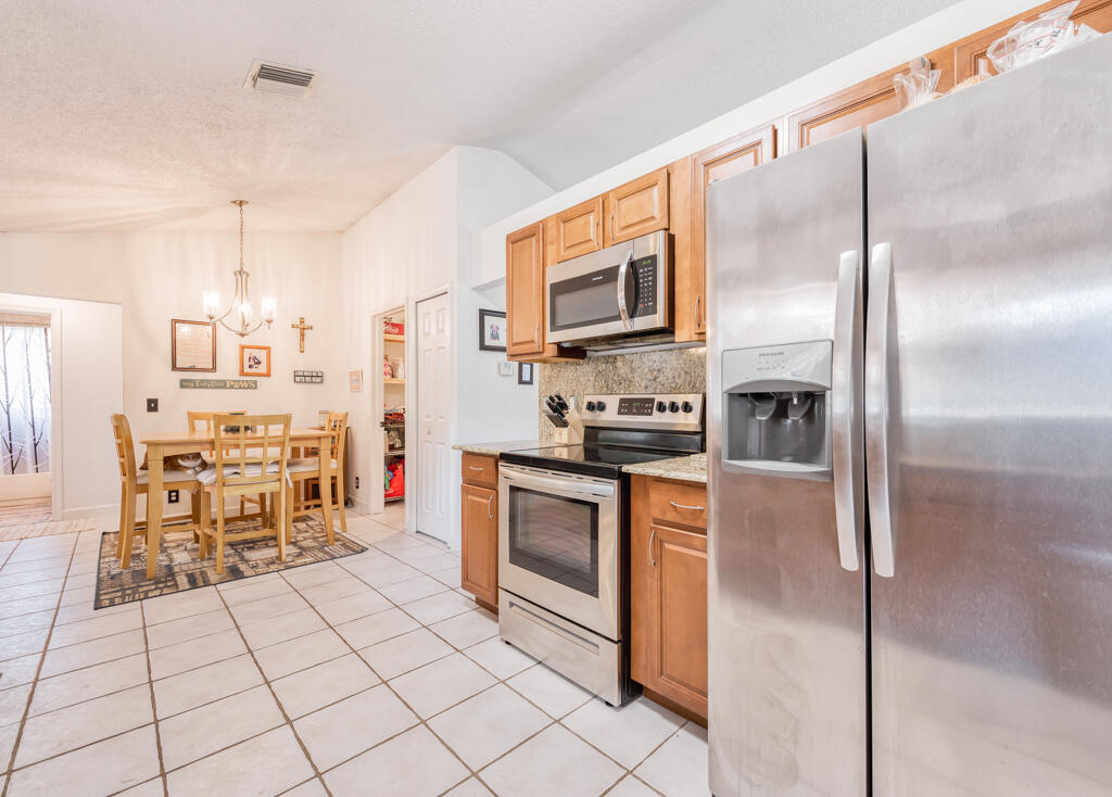 Acreage & Unrec - Residential