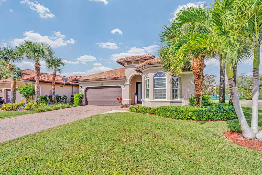 Photo of 7077 Damita Drive, Lake Worth, FL 33463 (MLS # R11126173)