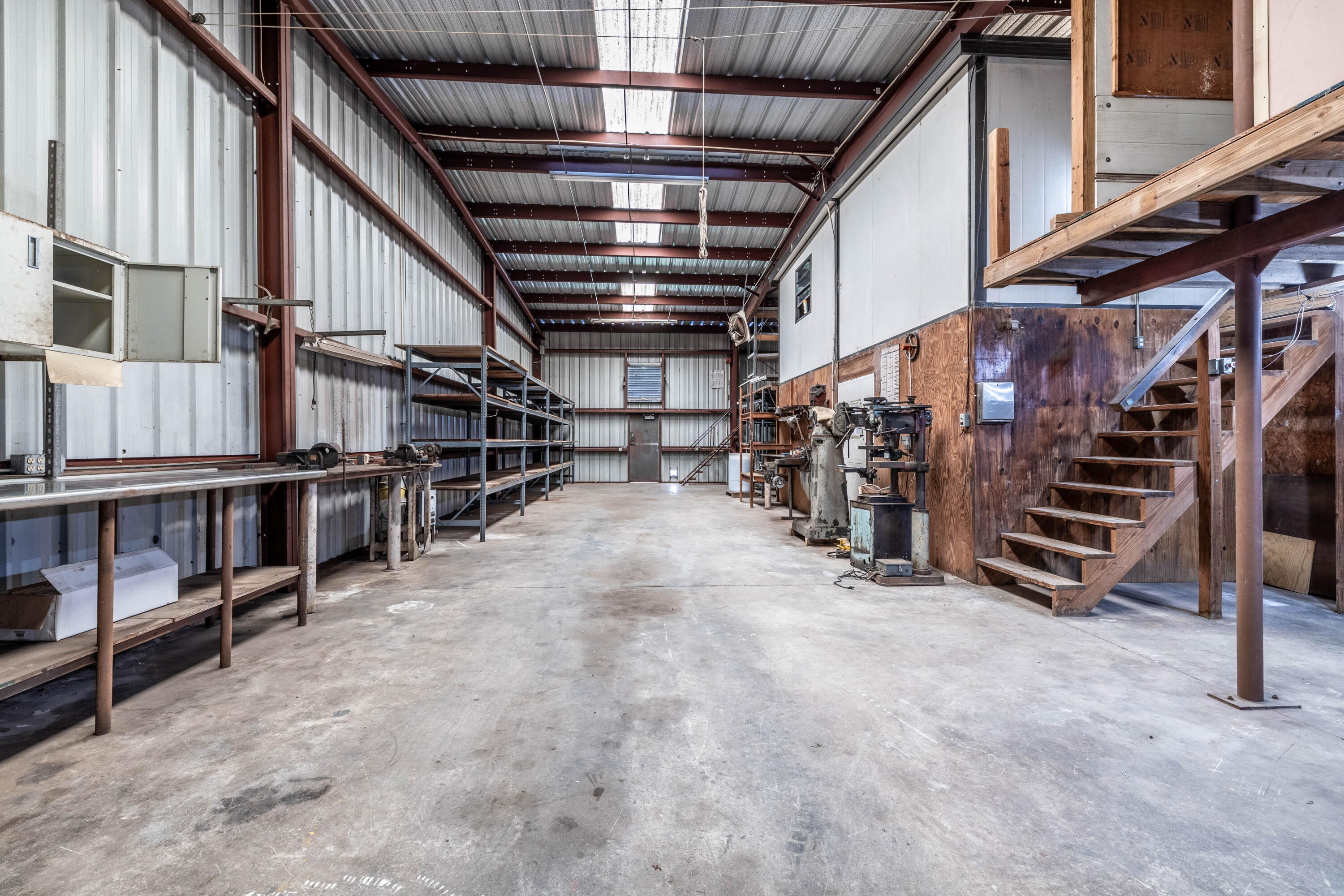 METES AND BOUNDS - Residential