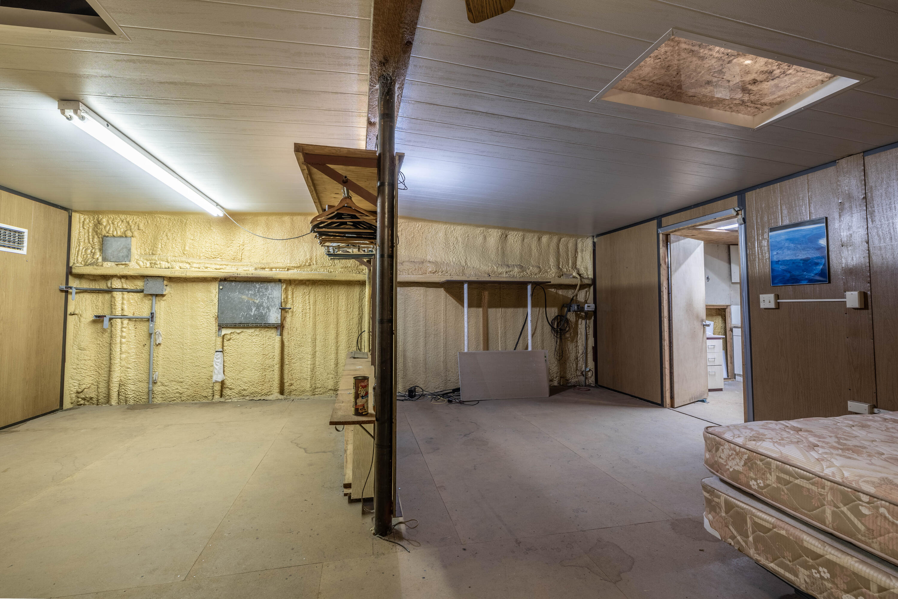 METES AND BOUNDS - Residential