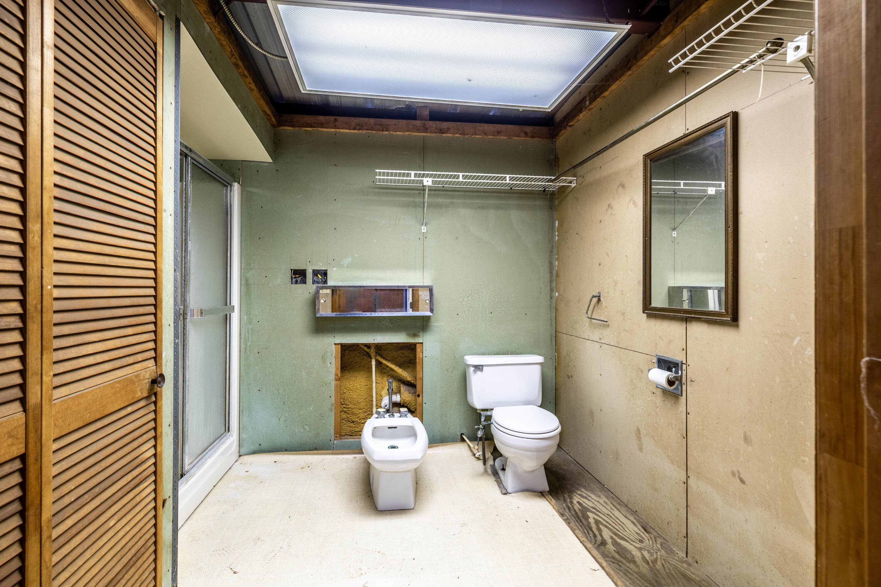 METES AND BOUNDS - Residential