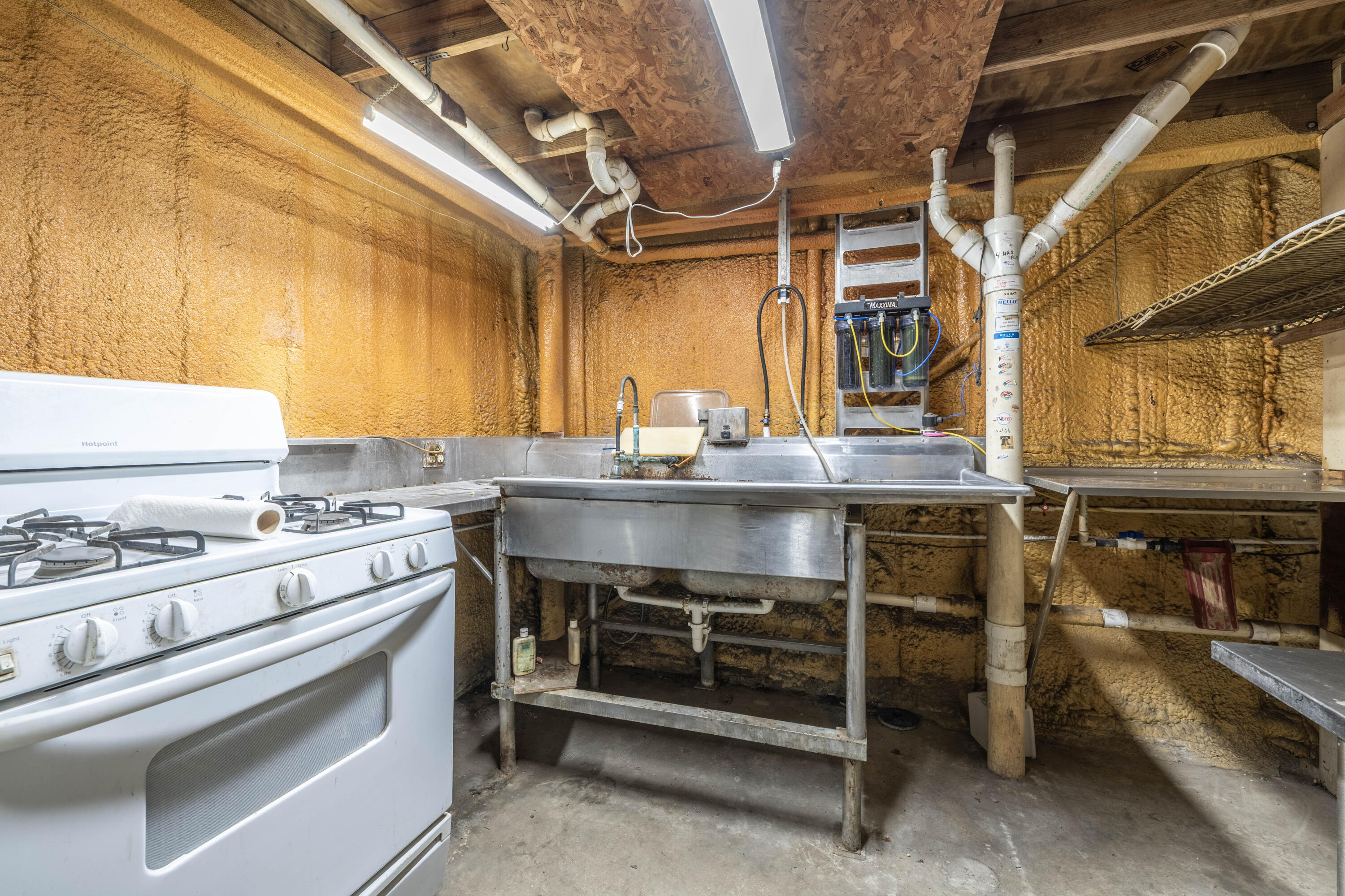 METES AND BOUNDS - Residential