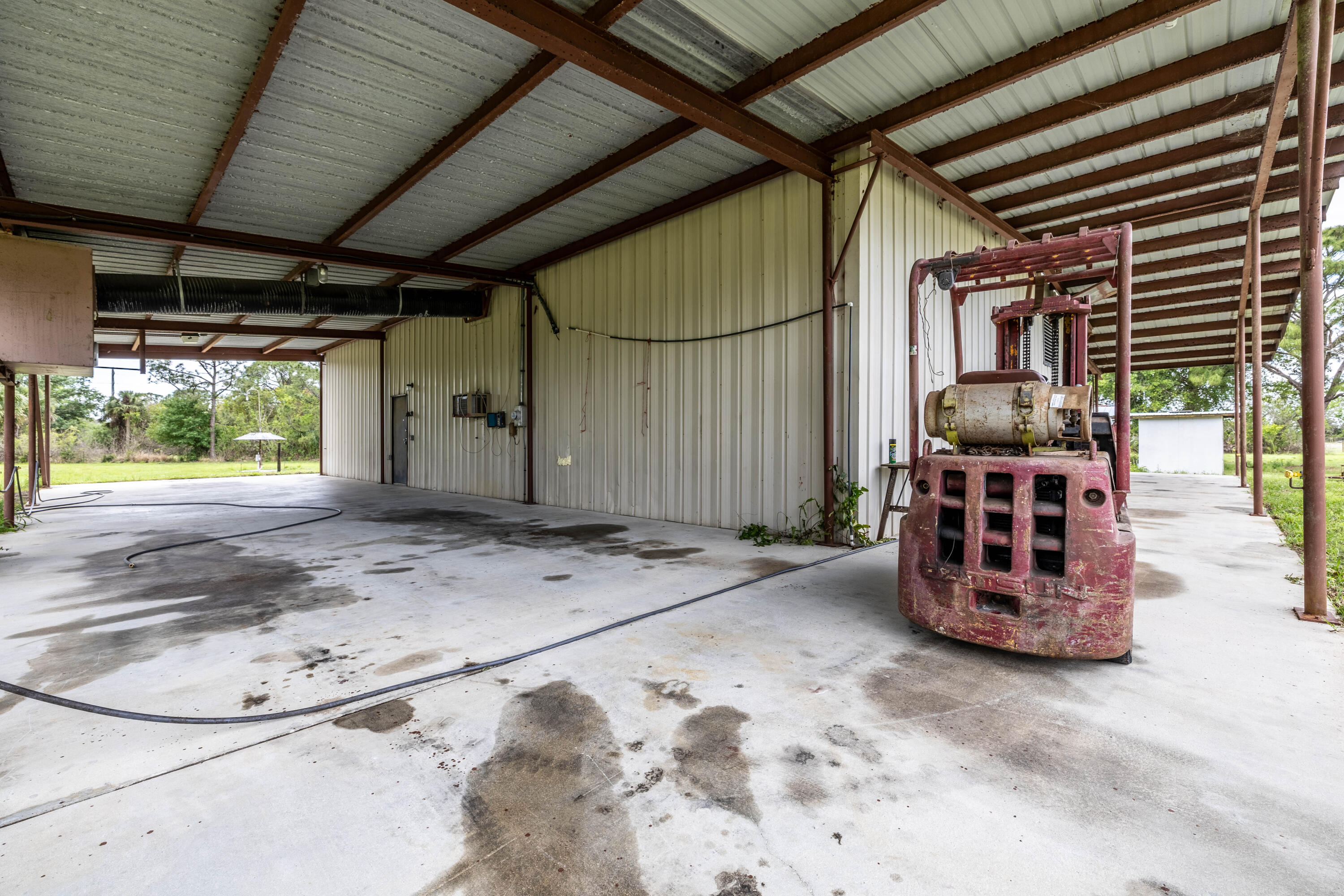 METES AND BOUNDS - Residential