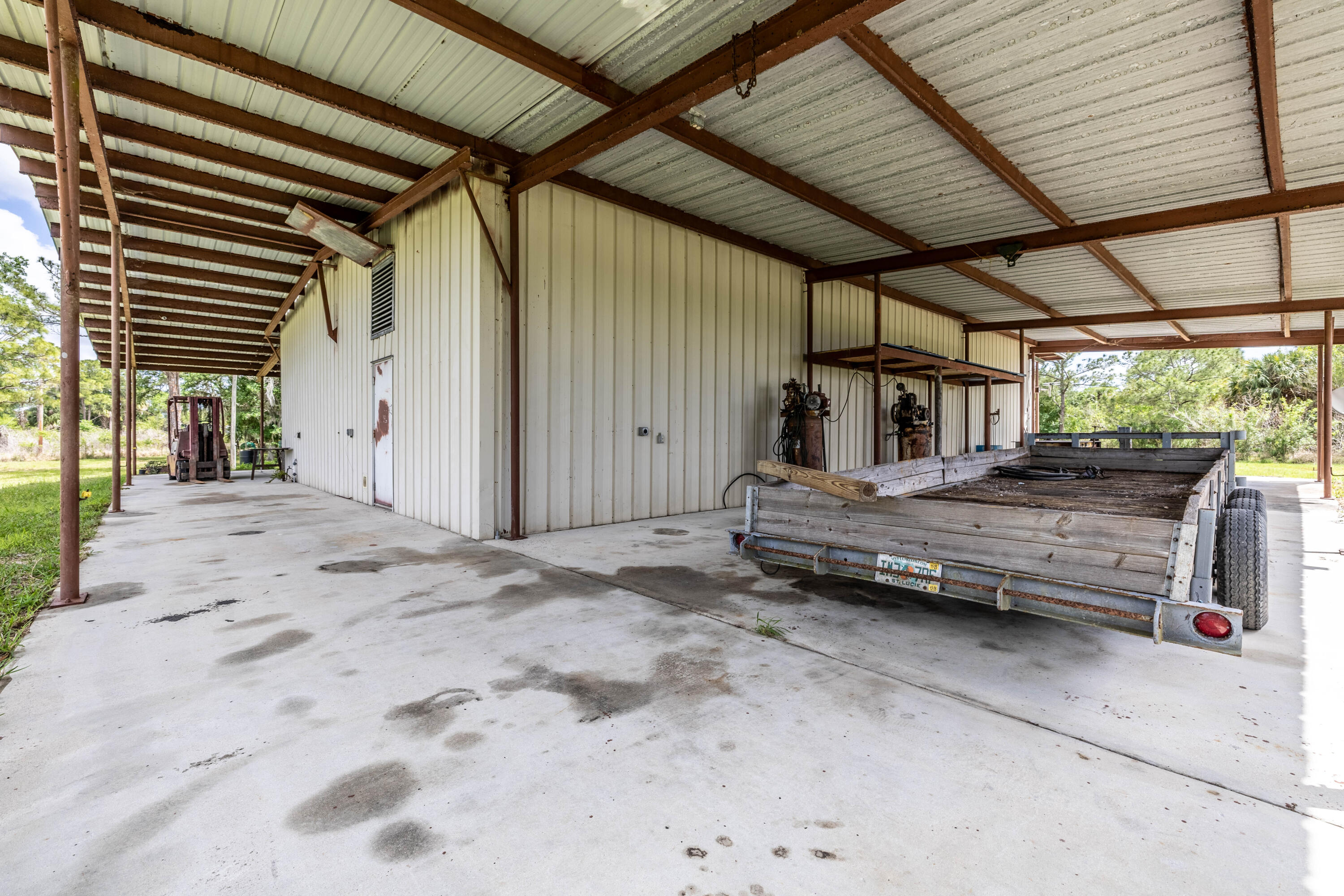 METES AND BOUNDS - Residential