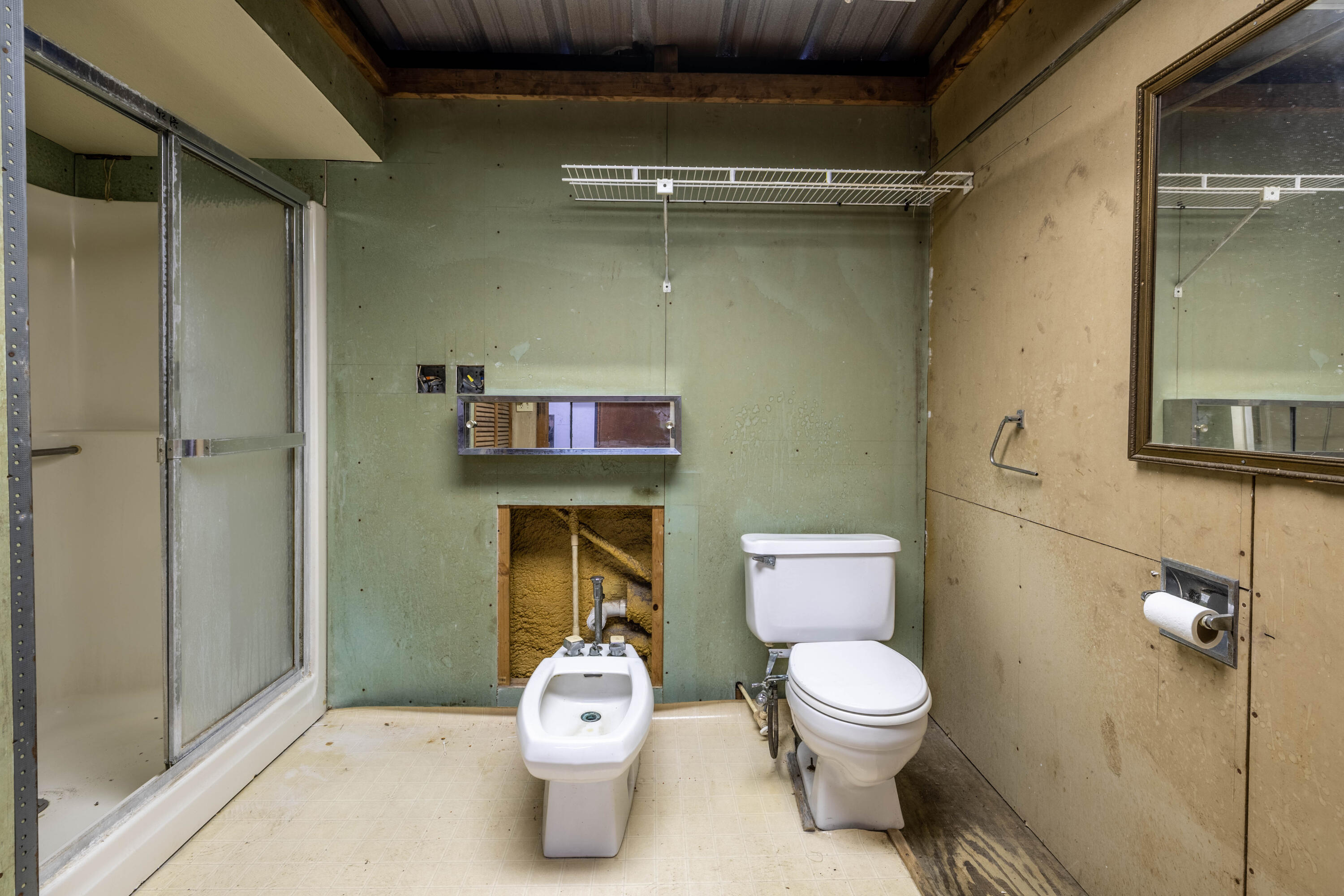 METES AND BOUNDS - Residential