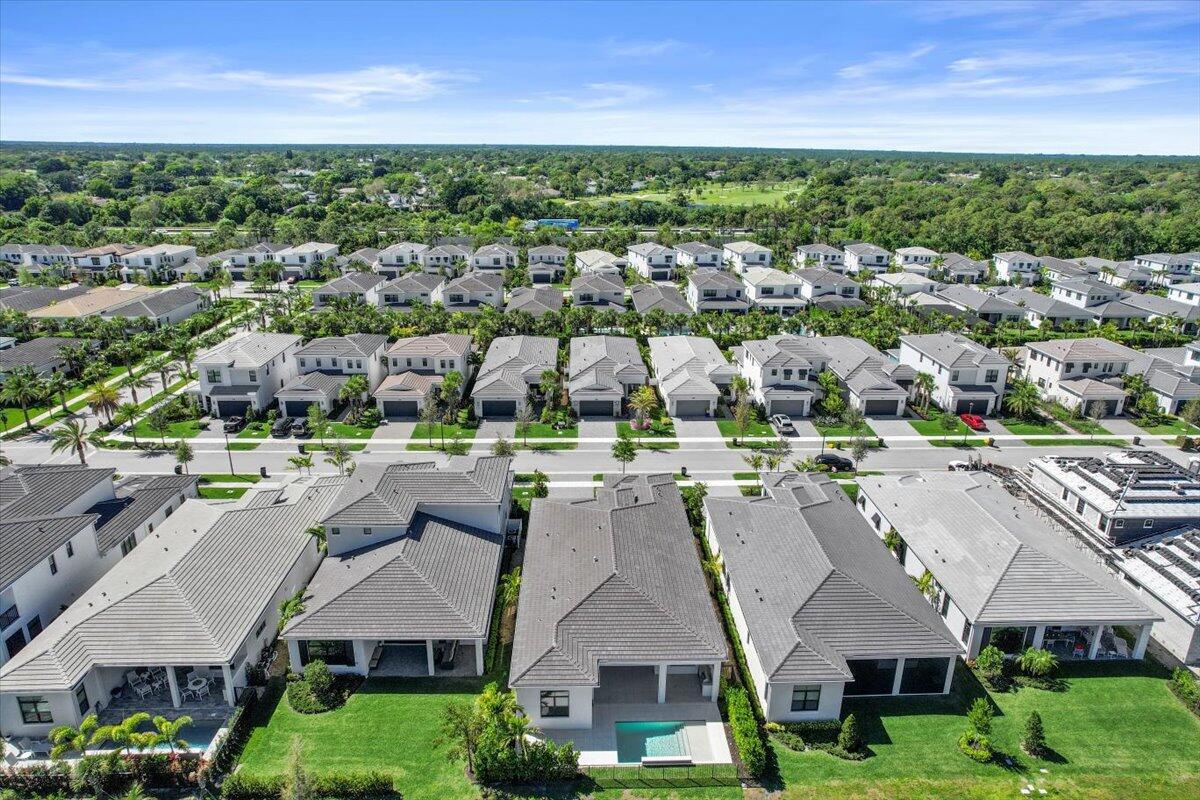 ARTISTRY - Residential