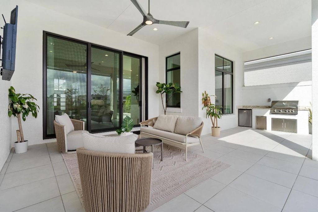 Photo of 13194 Faberge Place, Palm Beach Gardens, FL 33418 (MLS # R11129591)