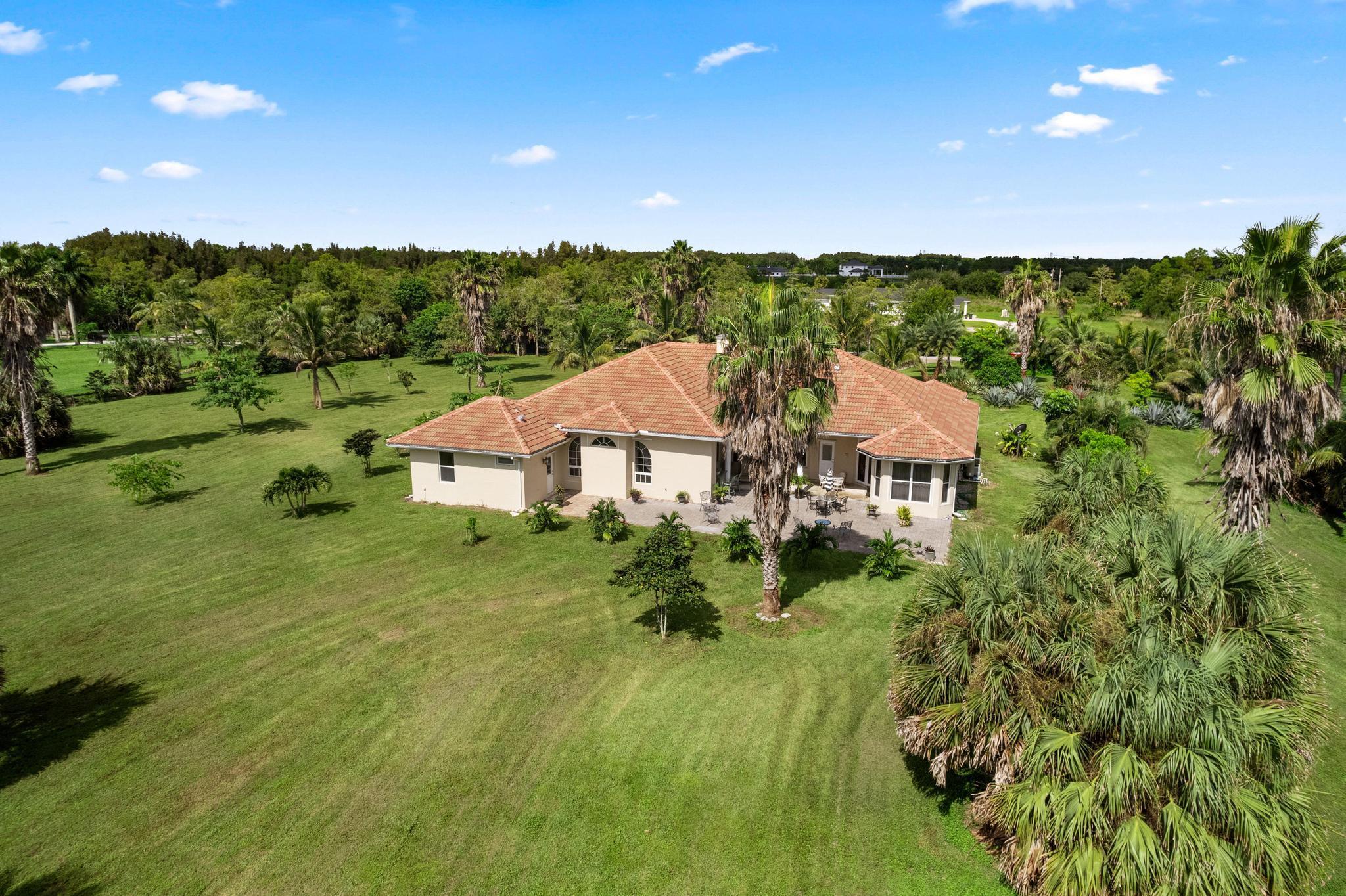 2382 Prarieview Drive