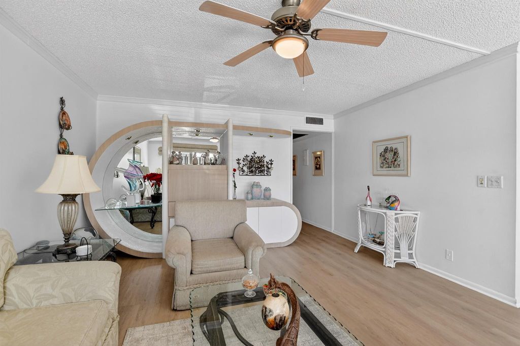 Photo of 112 Richmond A #A, Deerfield Beach, FL 33442 (MLS # R11149918)