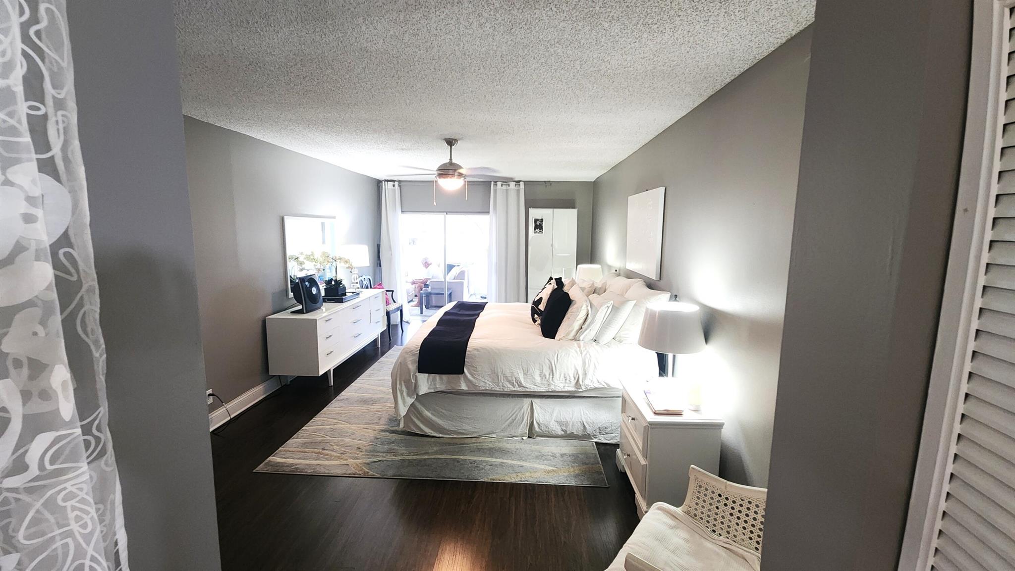 CASTLE GARDENS - Residential