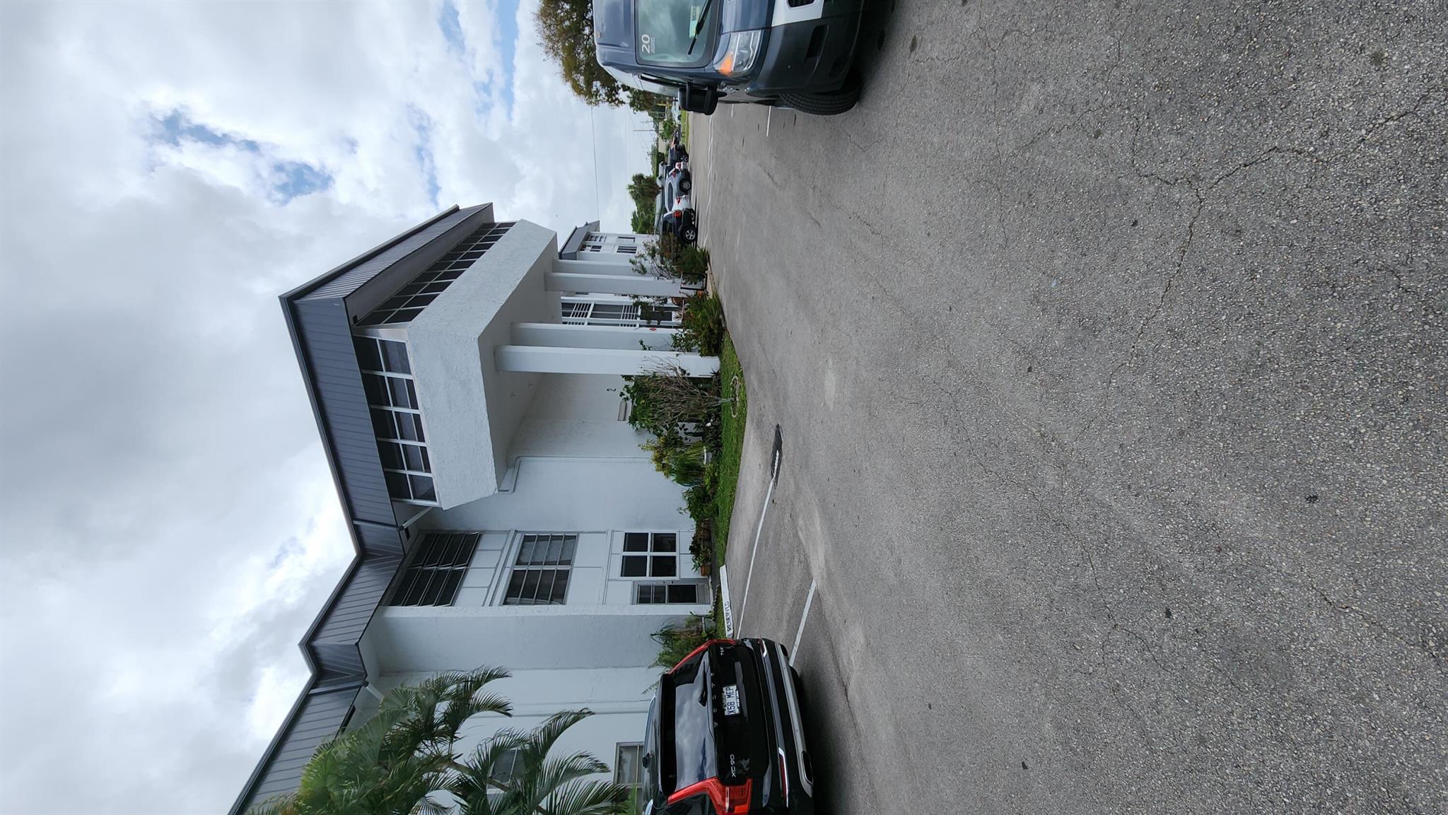 CASTLE GARDENS - Residential