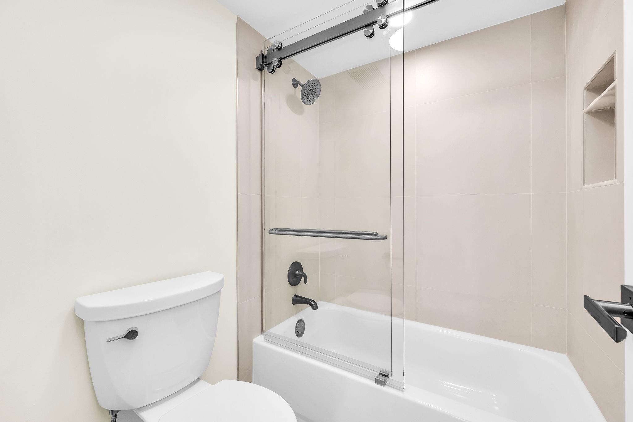 Pompano Atlantis Condo - Residential Lease