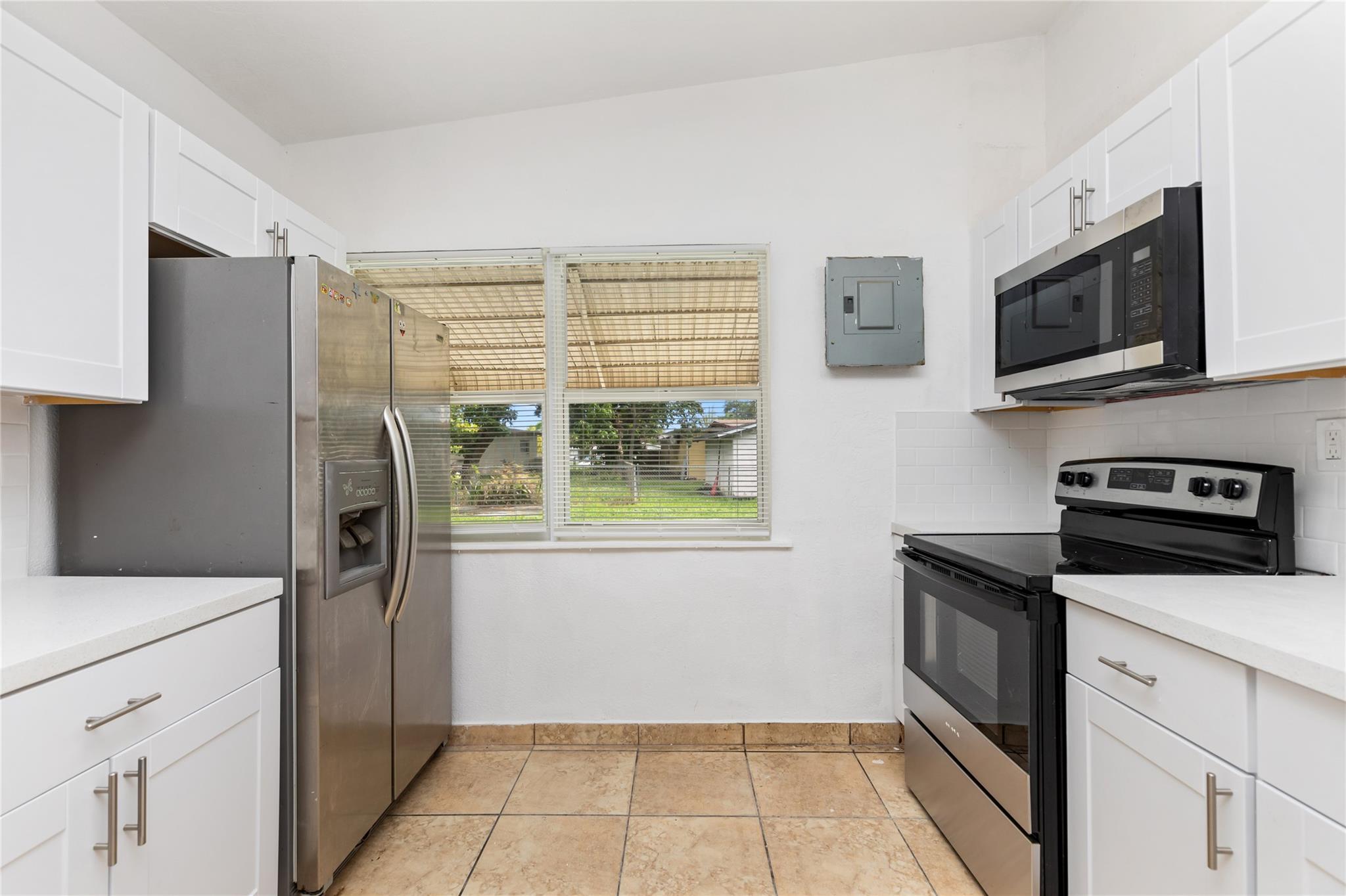 Lake Forest Sec 2 34-23 B - Residential