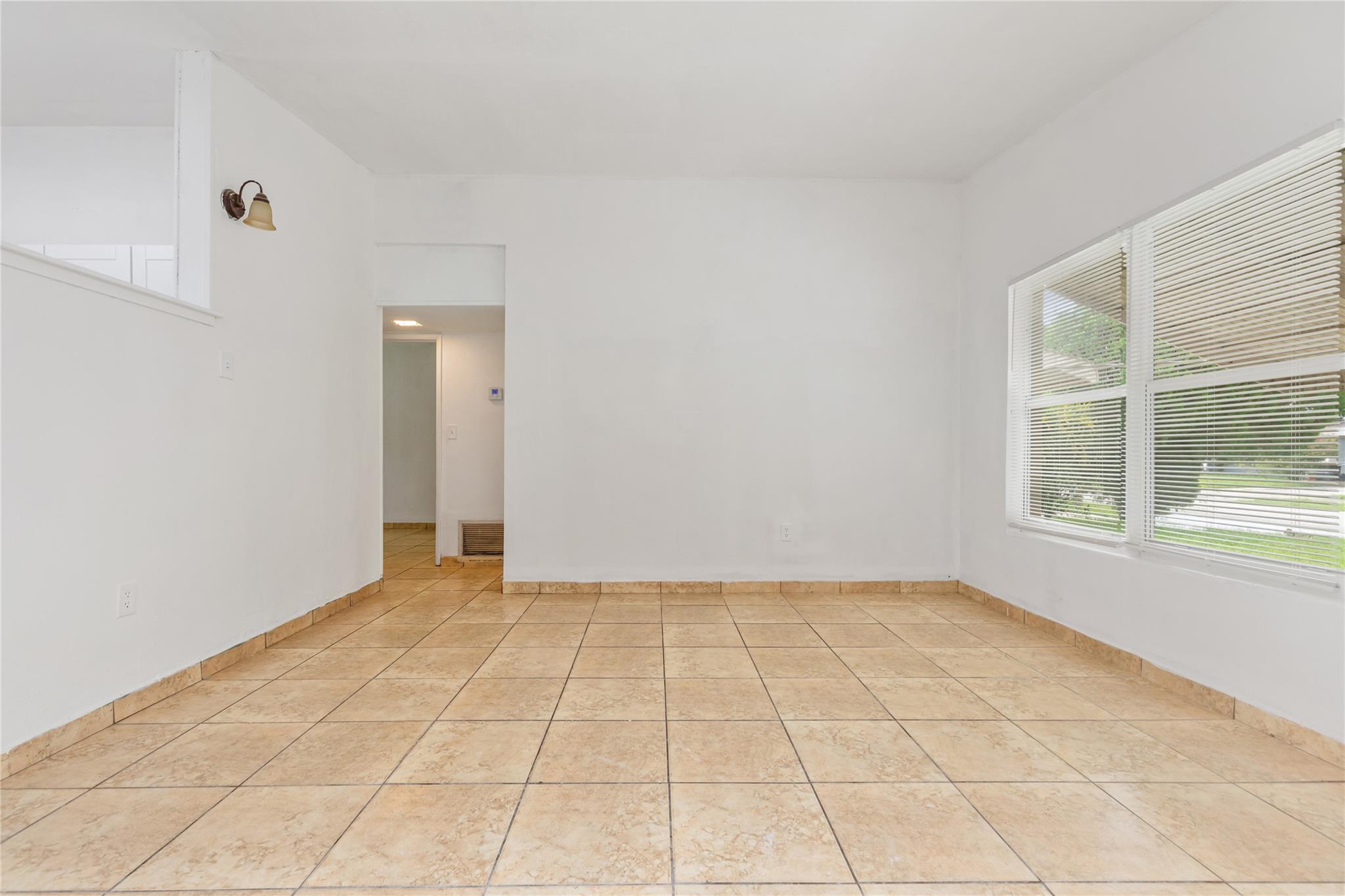 Lake Forest Sec 2 34-23 B - Residential