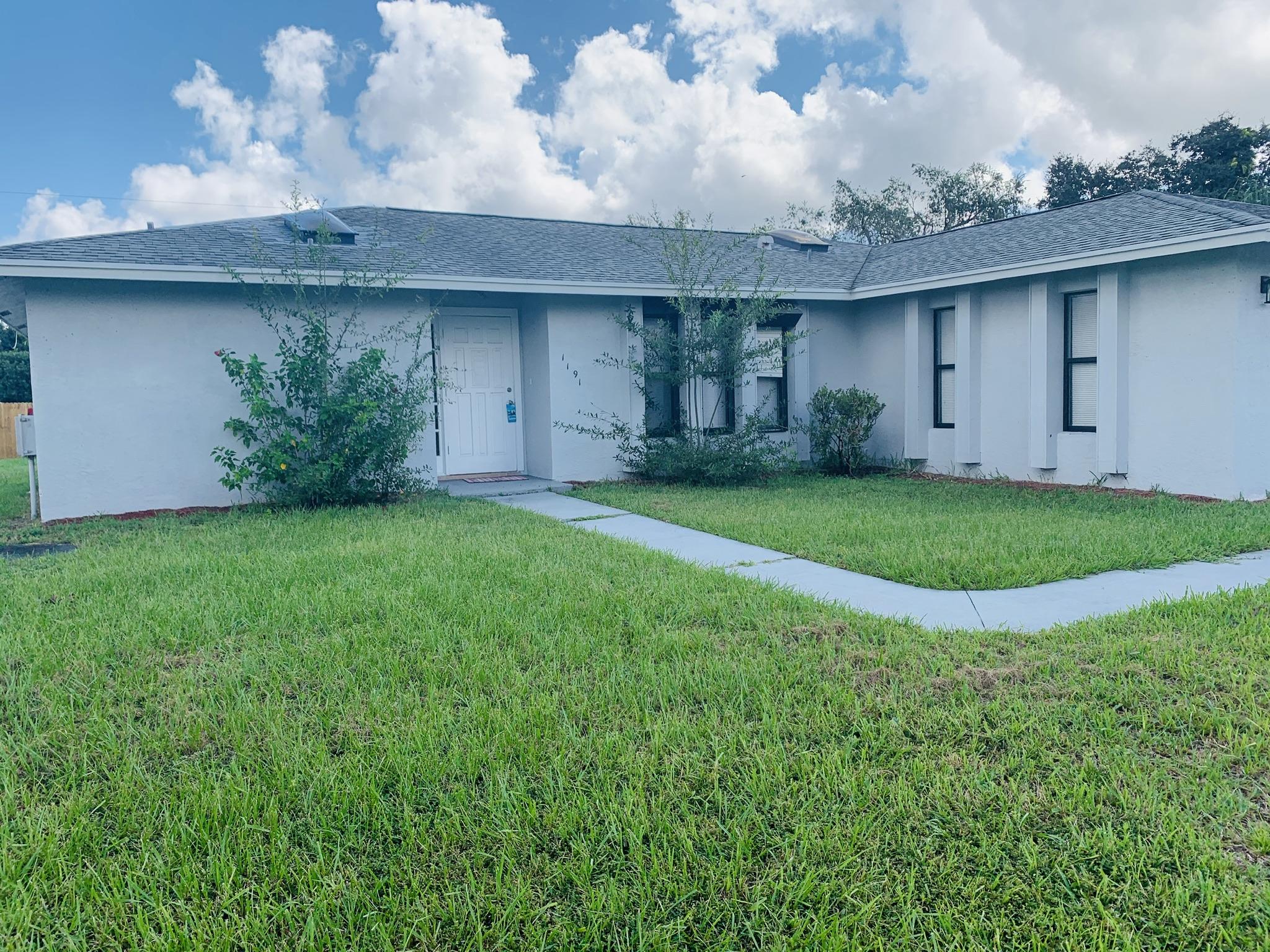 PORT ST LUCIE SECTION 3 - Residential Lease
