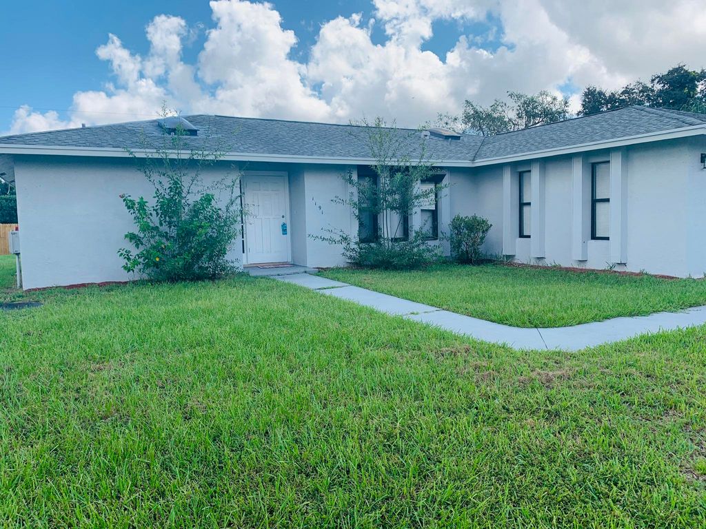 Photo of 1191 SE Sabina Lane, Port Saint Lucie, FL 34983 (MLS # R11168791)