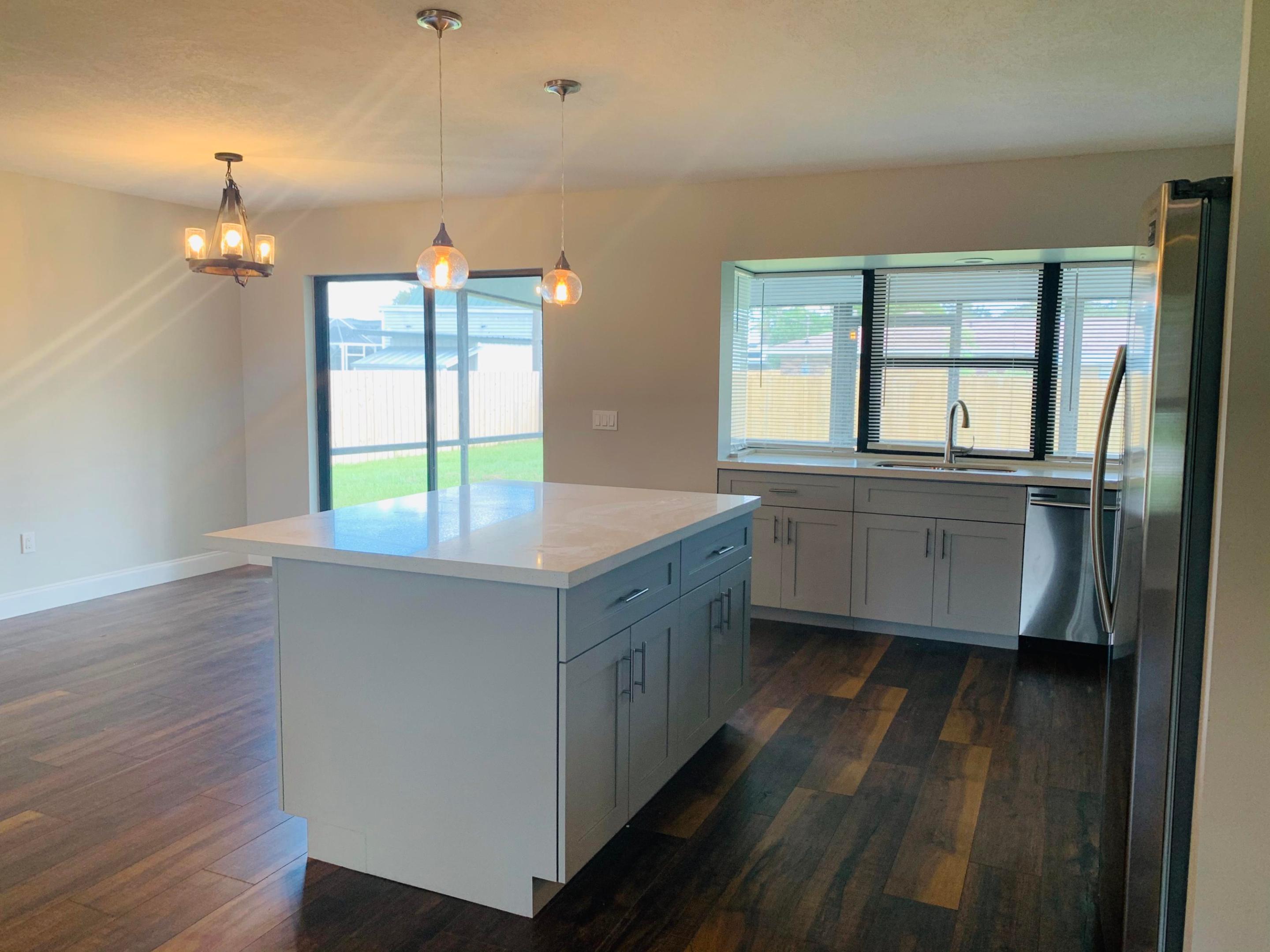 PORT ST LUCIE SECTION 3 - Residential Lease