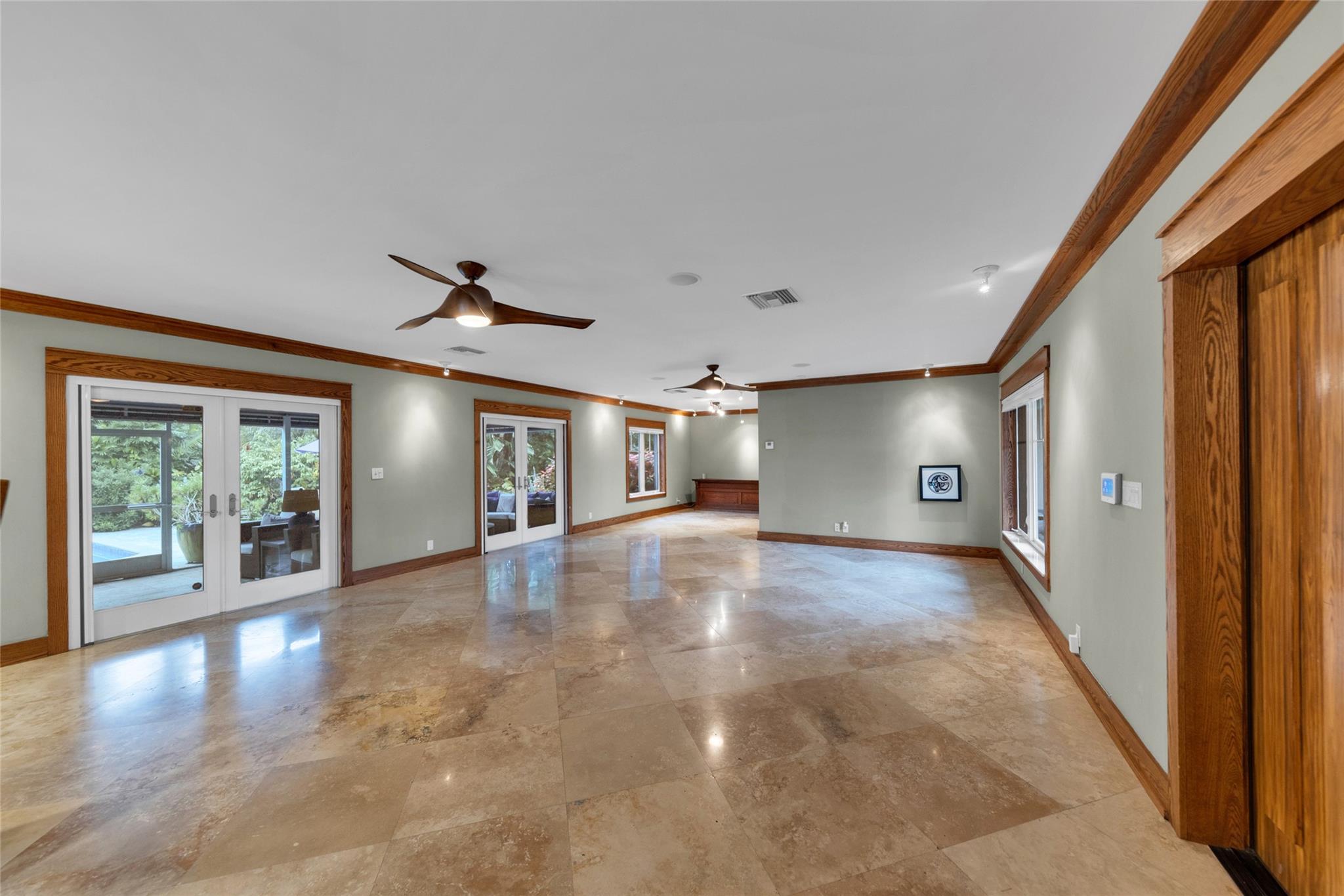 701 NW 24th St