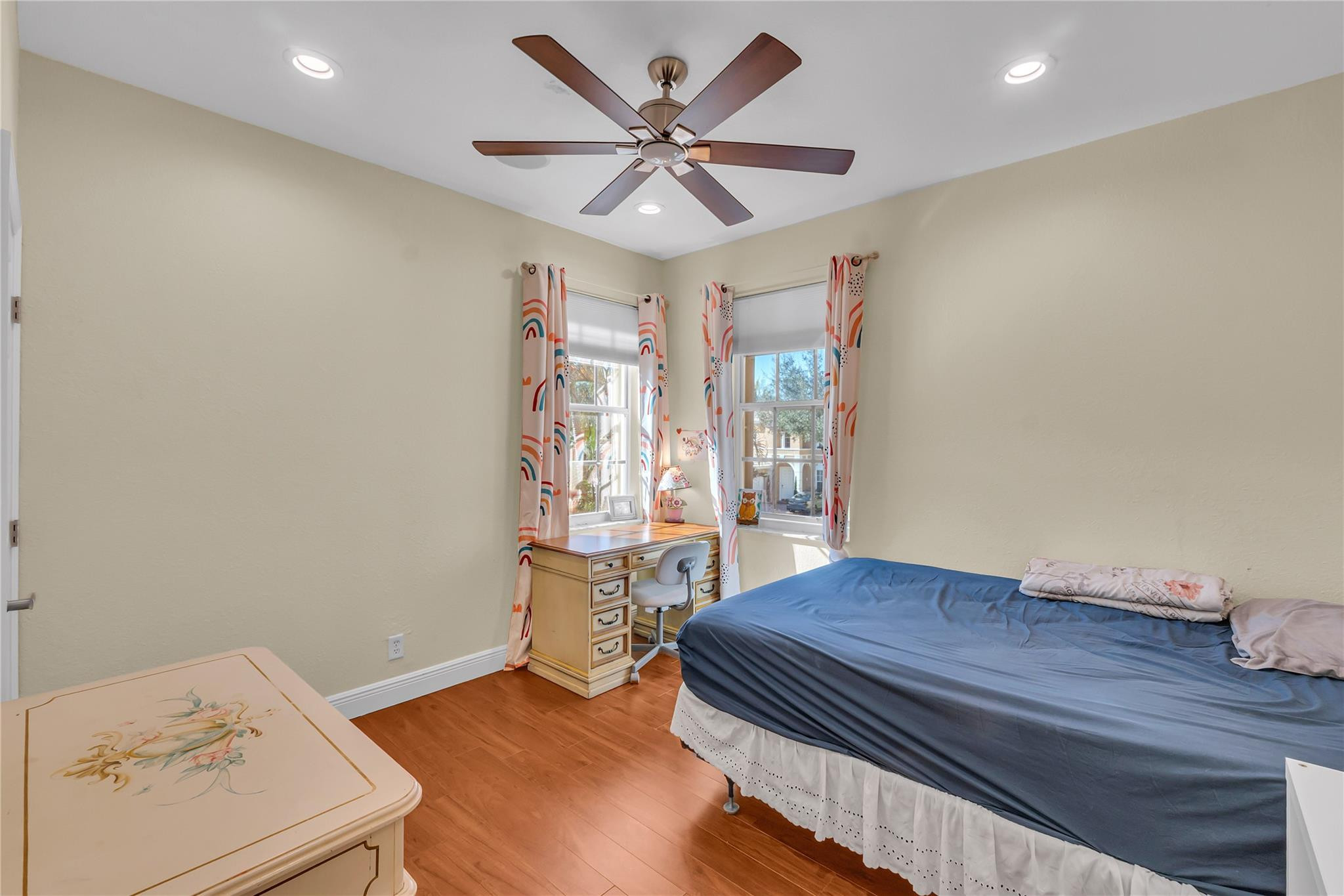 Heron Bay Four 160-1 B - Residential