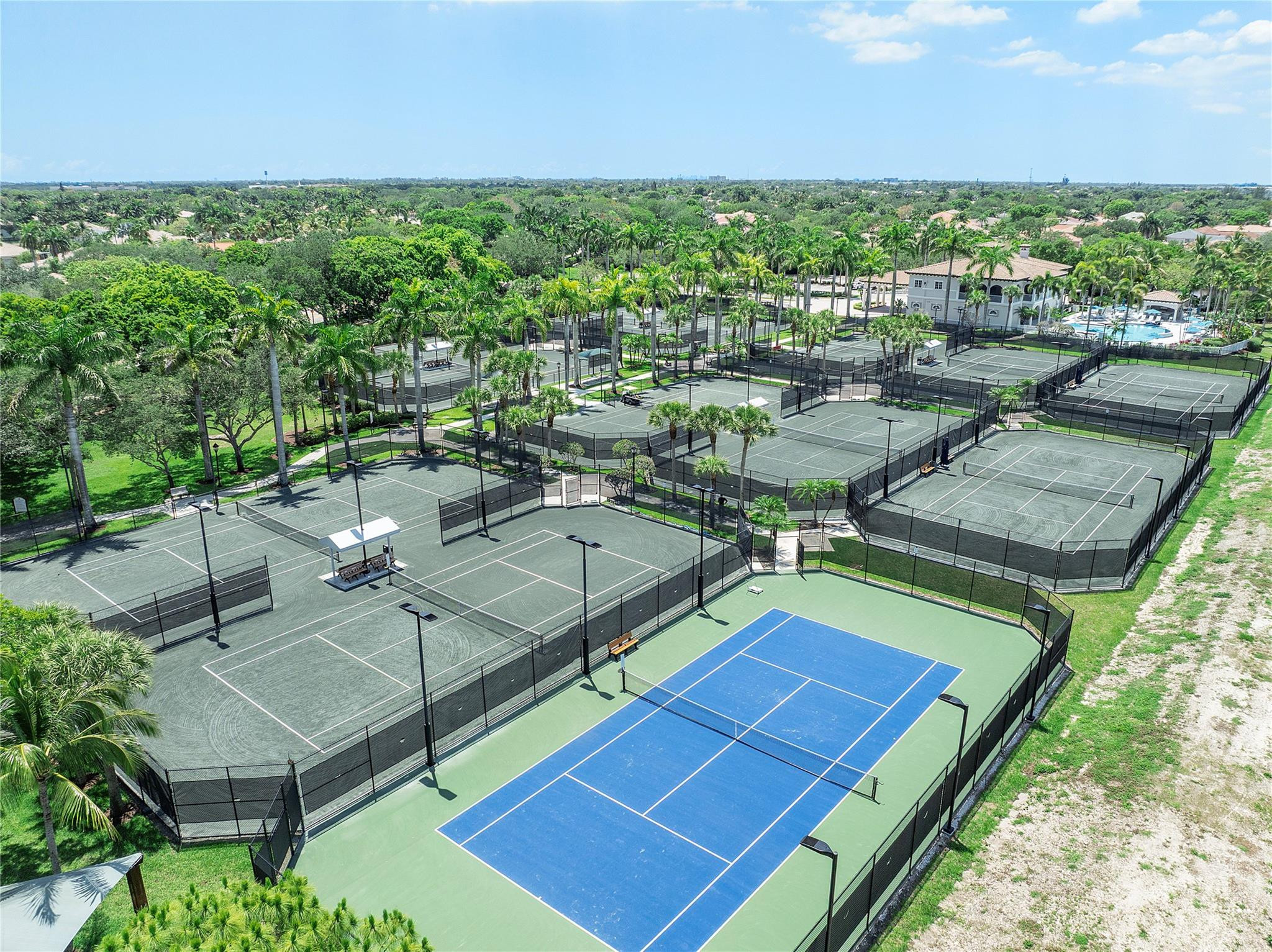 Heron Bay Four 160-1 B - Residential