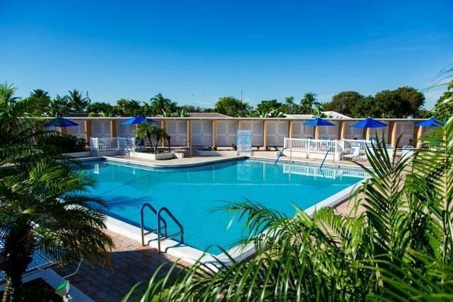 IMPERIAL POINT COLONNADES CONDO - Residential