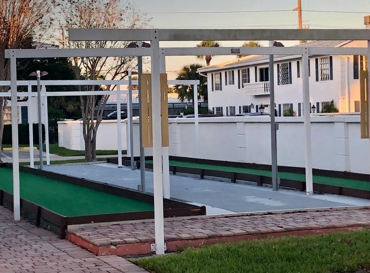 IMPERIAL POINT COLONNADES CONDO - Residential