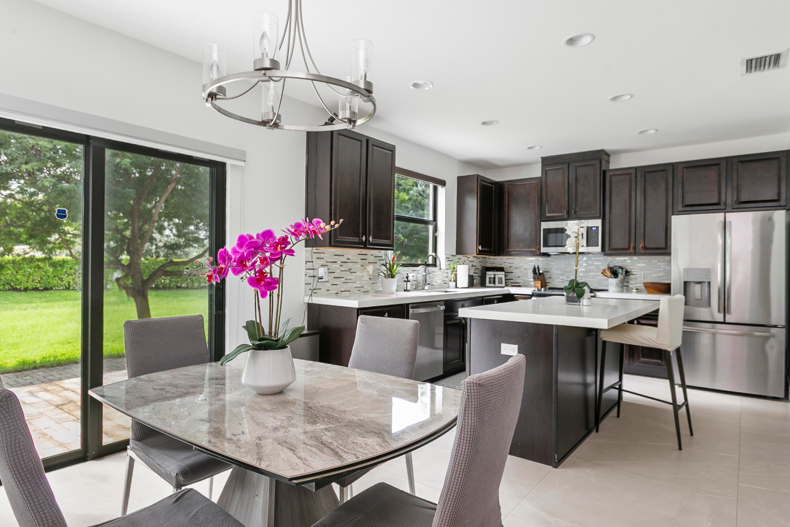 4511 E AQUA BELLA Lane