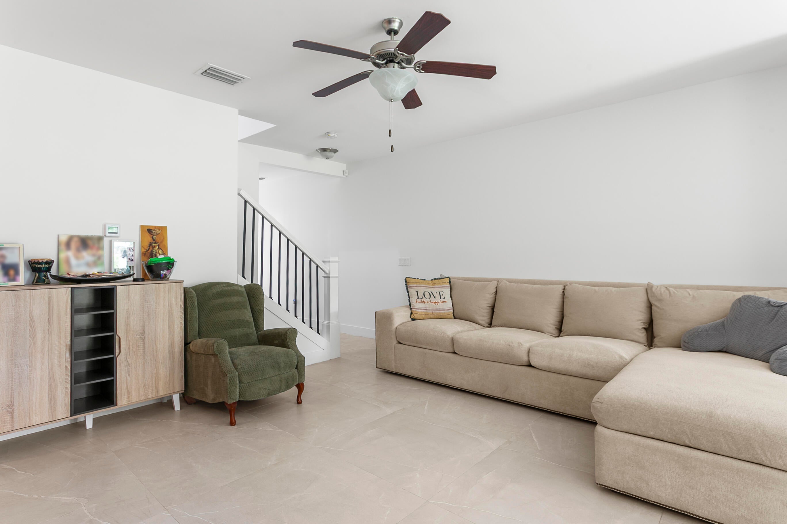 4511 E AQUA BELLA Lane