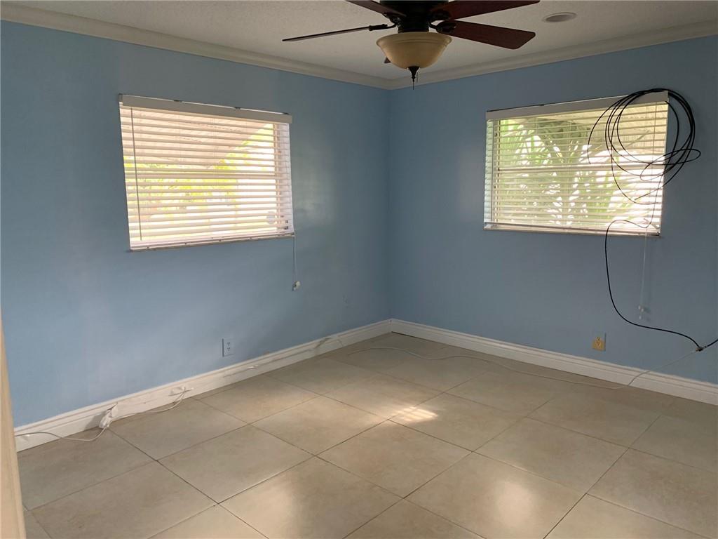Lauderdale West 2 Sec 78- - Residential