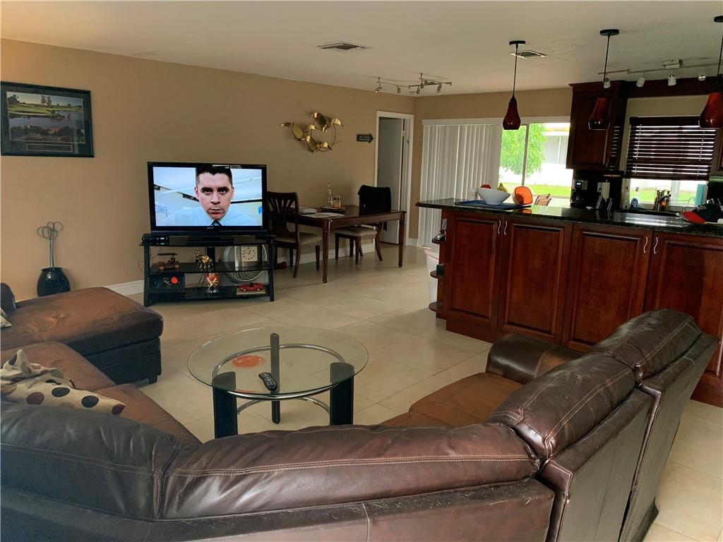 Lauderdale West 2 Sec 78- - Residential