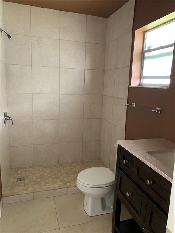 Lauderdale West 2 Sec 78- - Residential