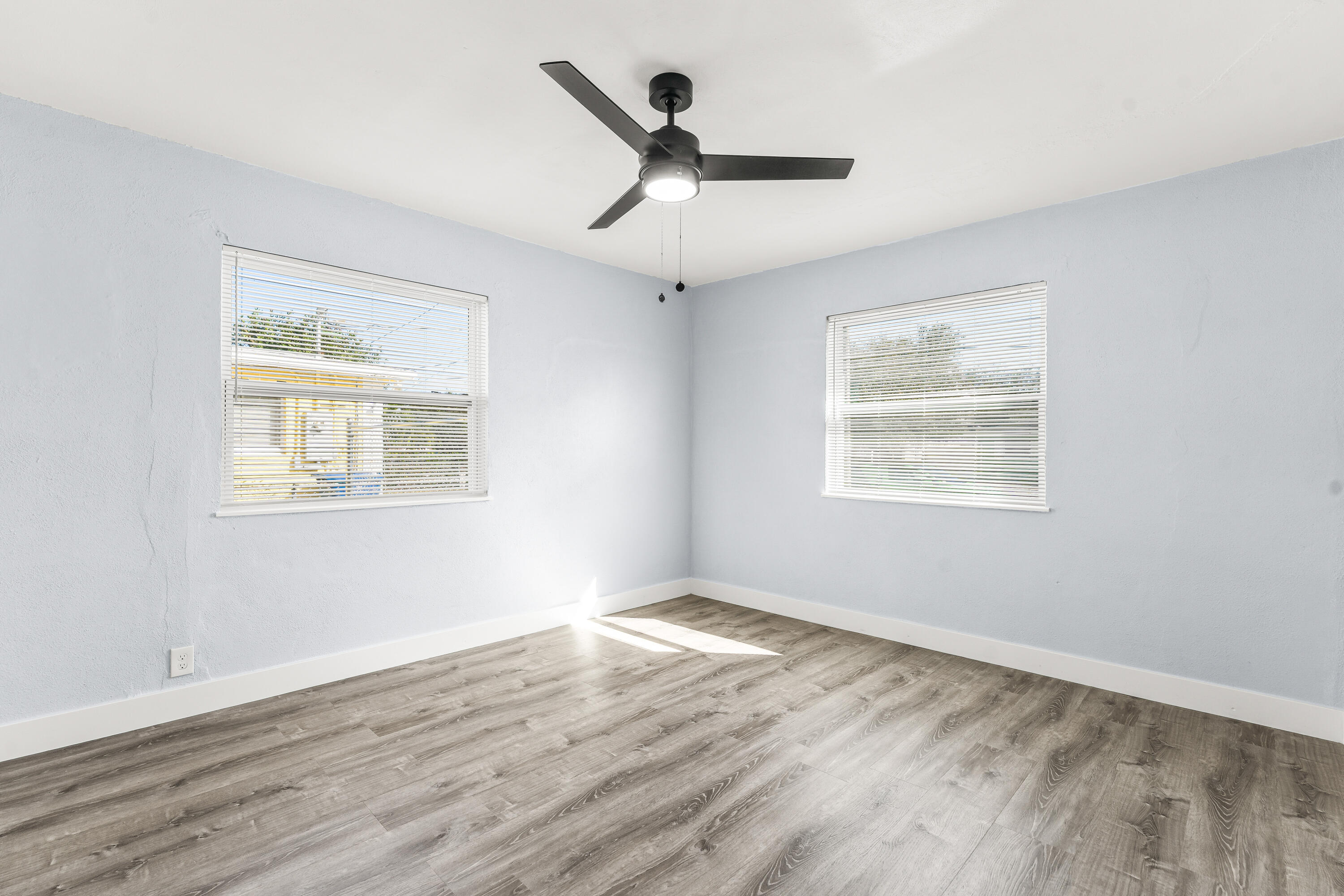 INLET CITY - Residential