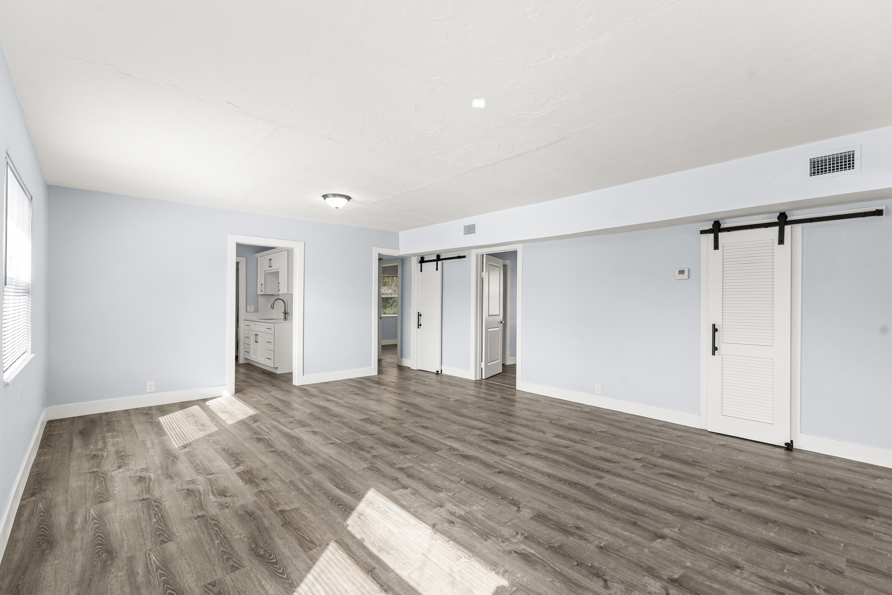 INLET CITY - Residential