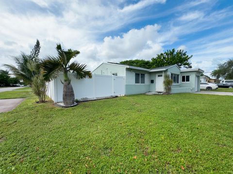 1602 N 23 Avenue Hollywood FL 33020