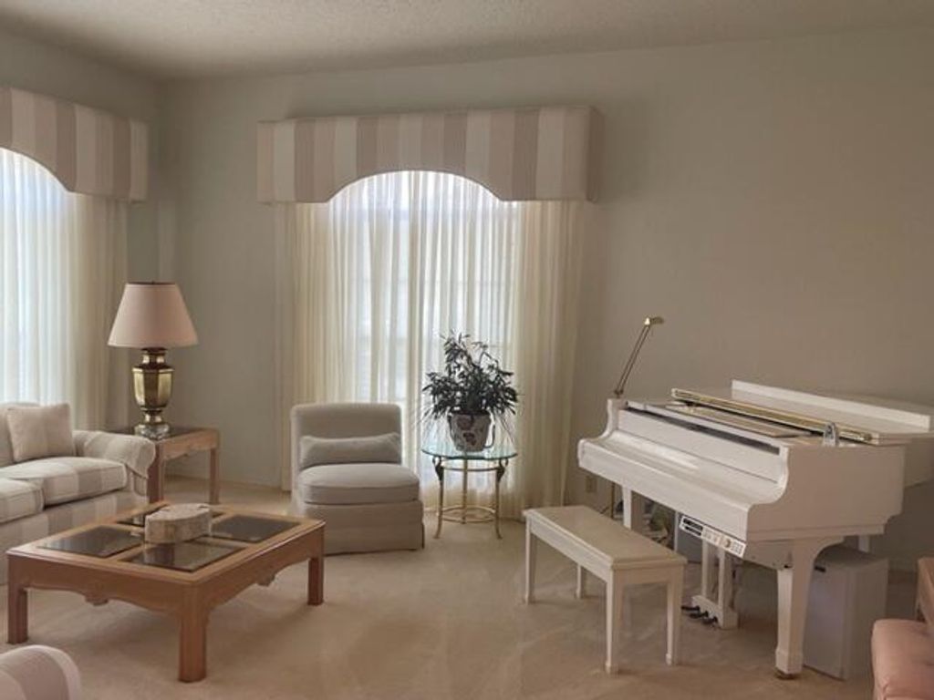 Photo of 13471 Miles Standish Prt, Palm Beach Gardens, FL 33410 (MLS # R11109826)