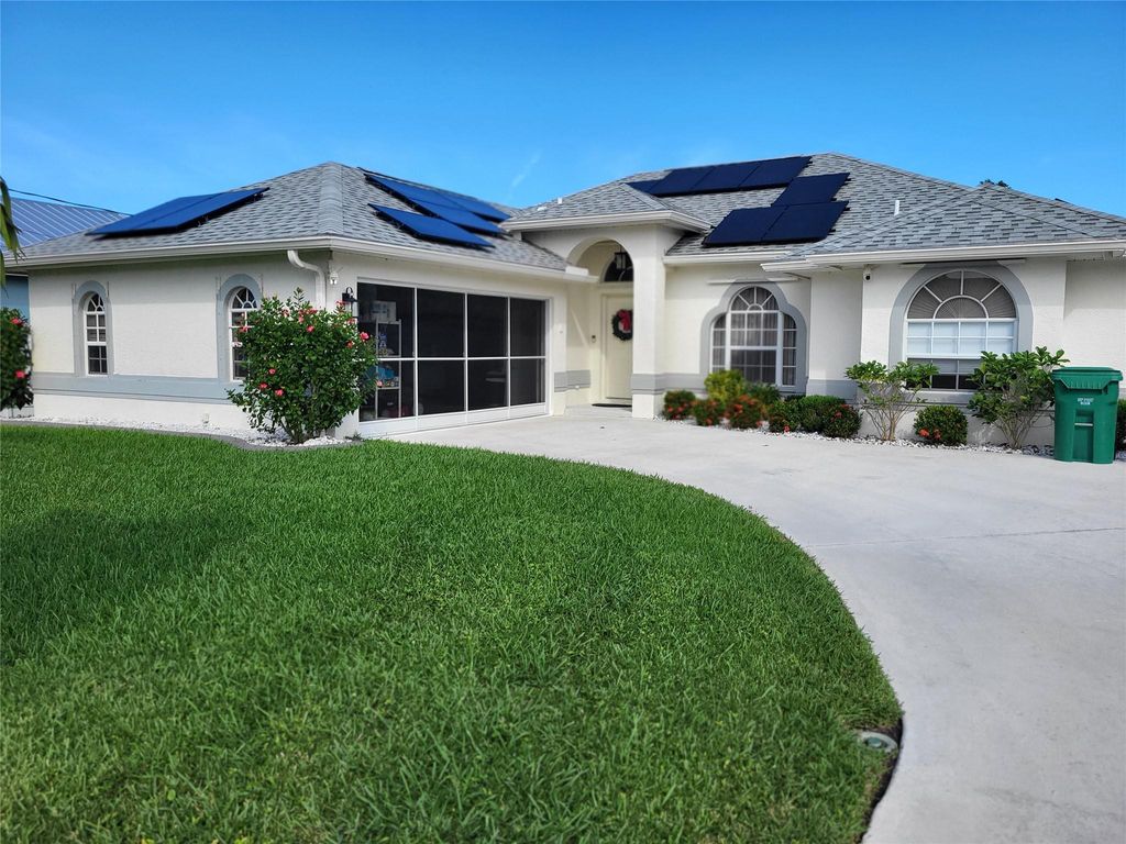 Photo of 192 SW Dalton Circle, Port Saint Lucie, FL 34953 (MLS # F10411745)
