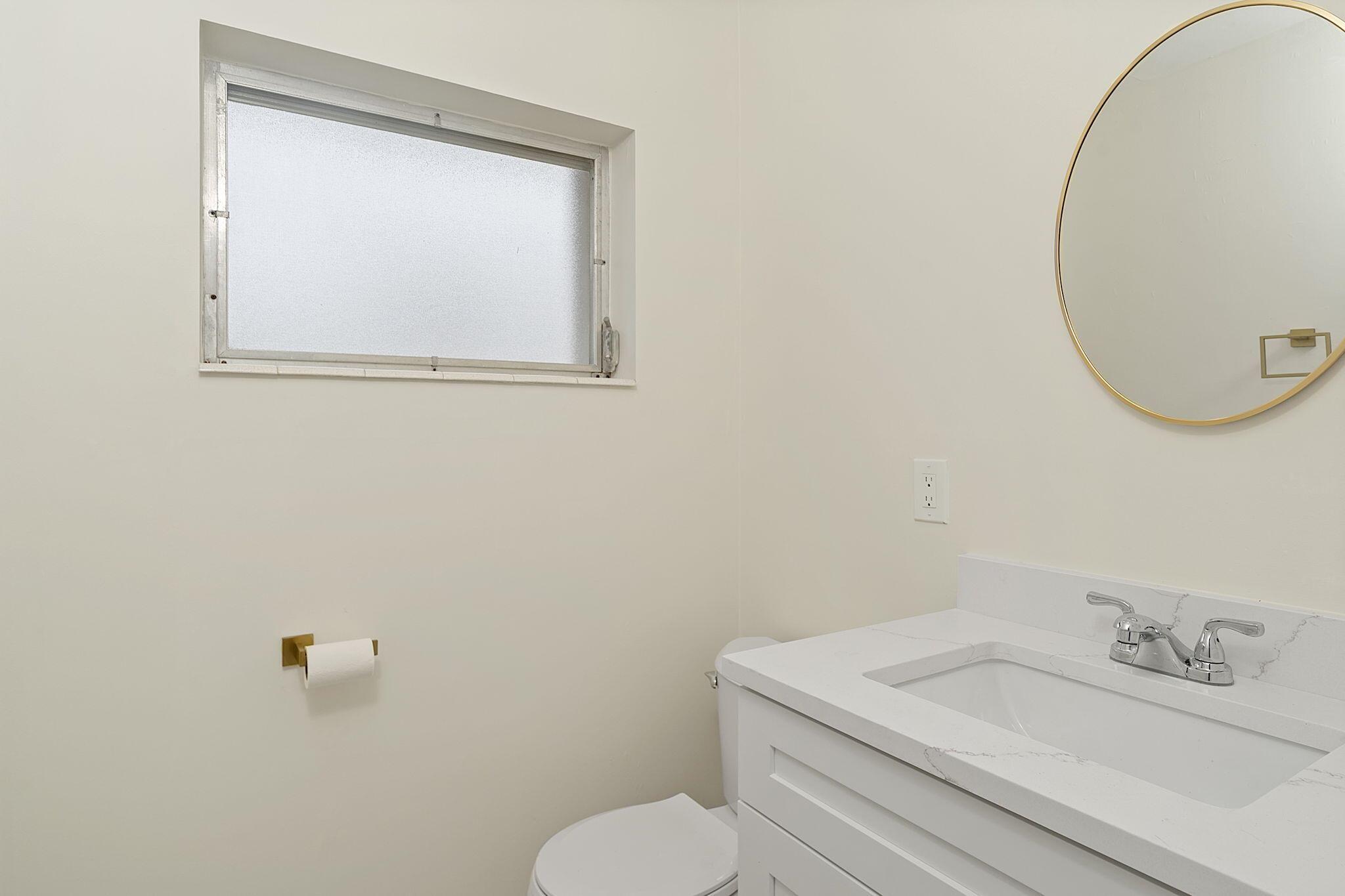 CRESTHAVEN VILLAS CONDO 2 - Residential Lease