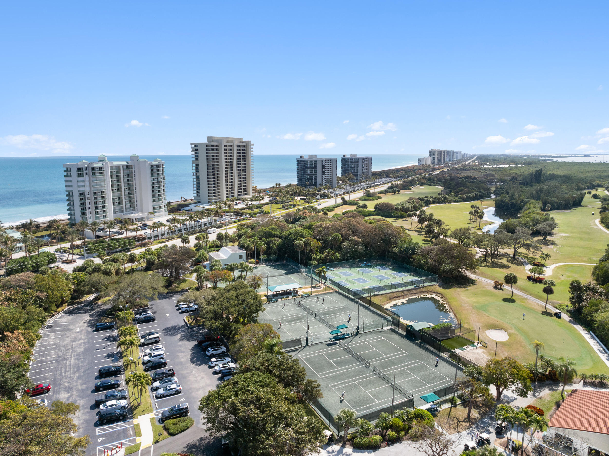 REGENCY ISLAND DUNES CONDOMINIUM - Residential