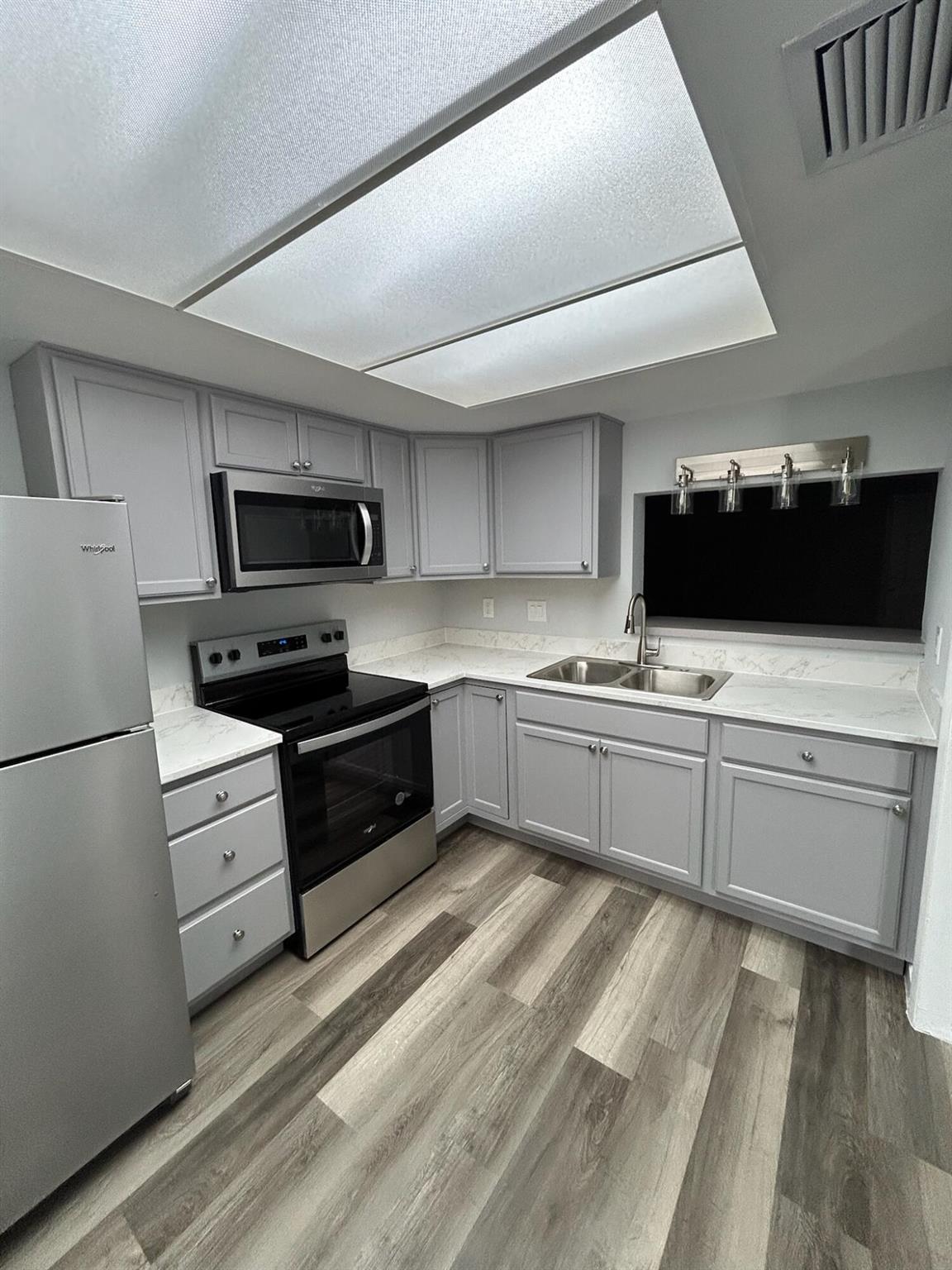 FAIRVIEW PARK SUBDIVISION - Residential Lease