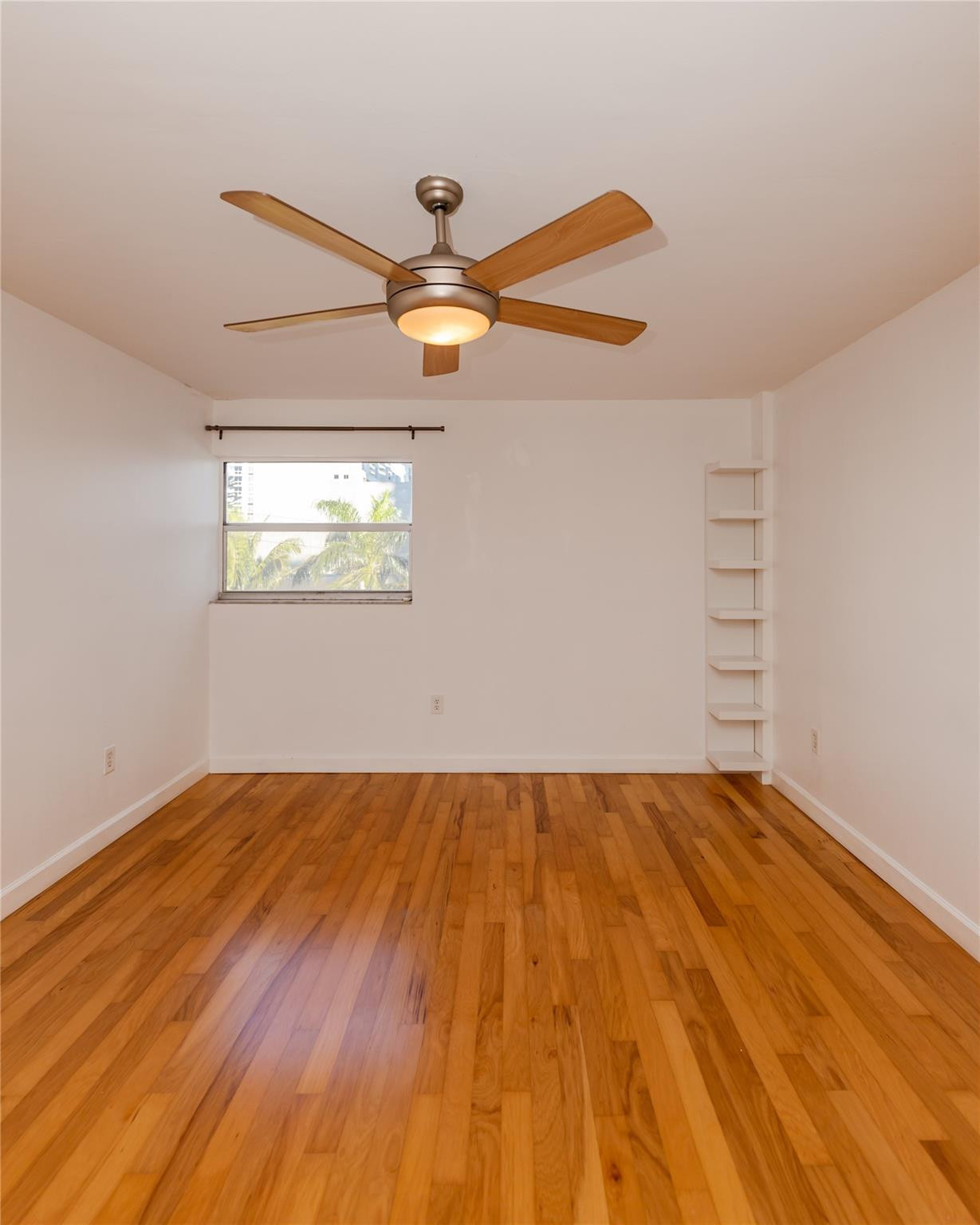 600 NE 25th Street 43