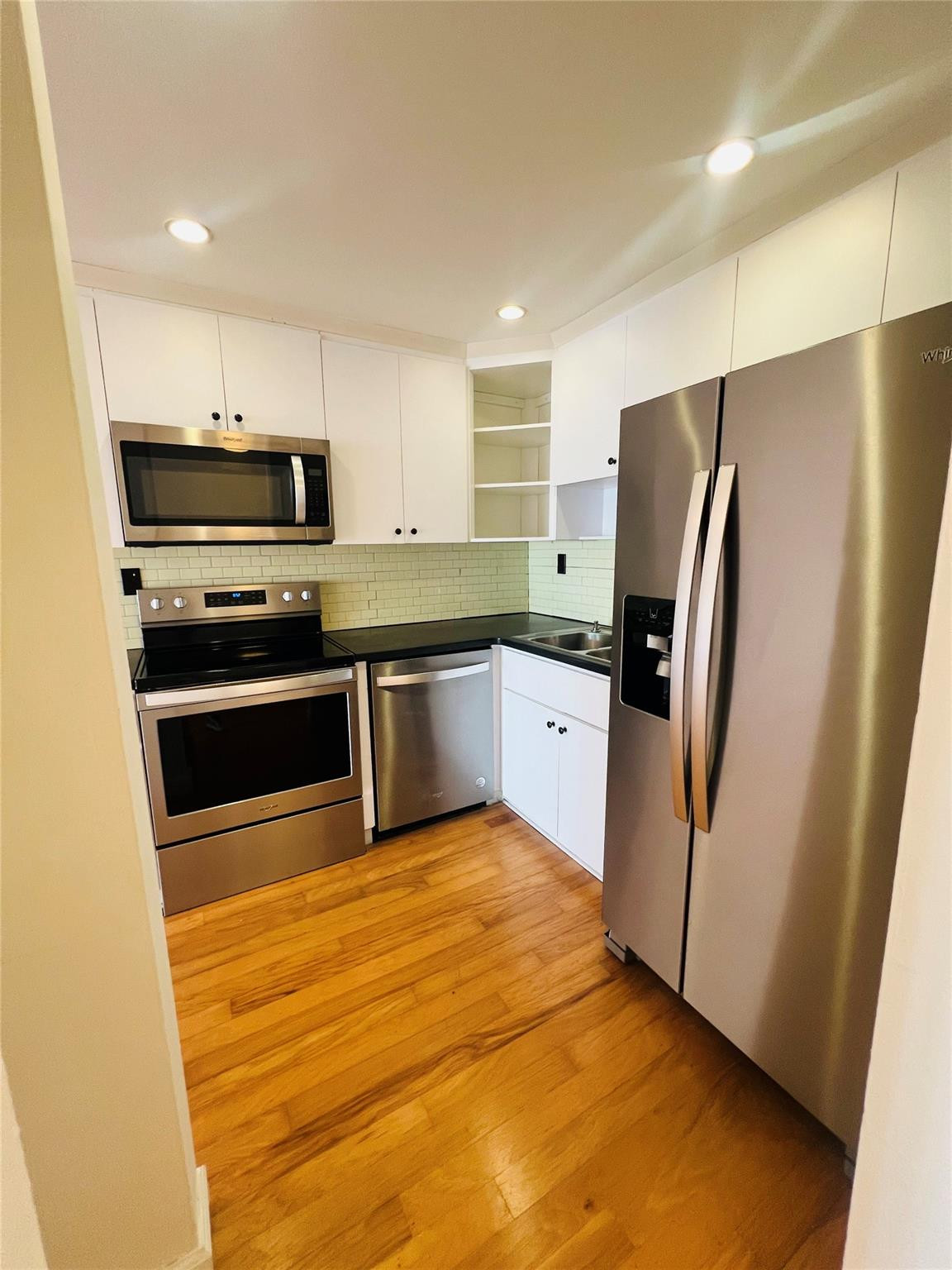 600 NE 25th Street 43